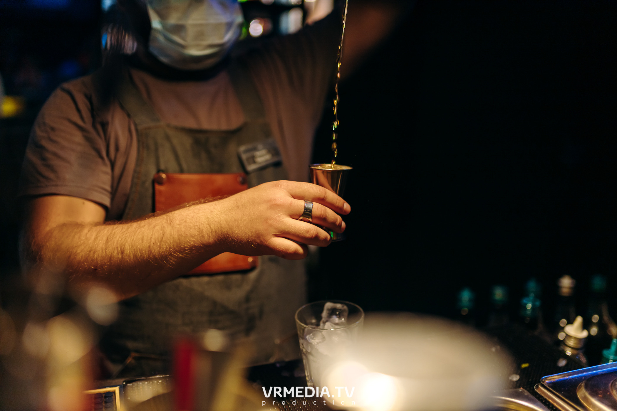 Выходные в баре «DOSKI»