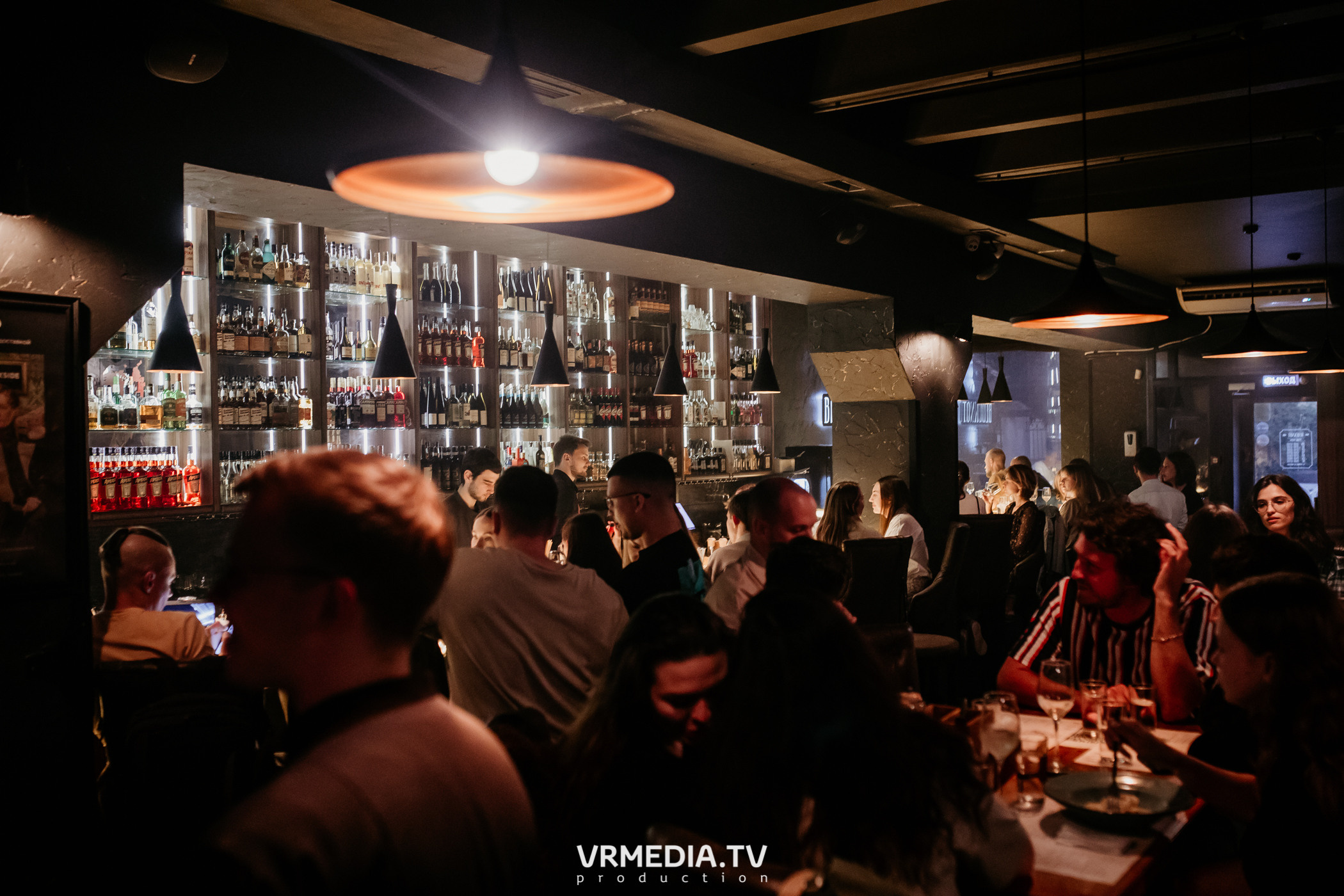 Гостевая смена Дениса Карадениза (Тюмень) в баре «Blocknot»