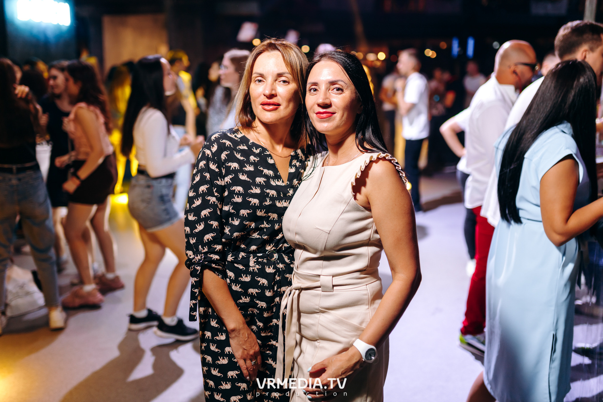 Выходные в баре «DOSKI»