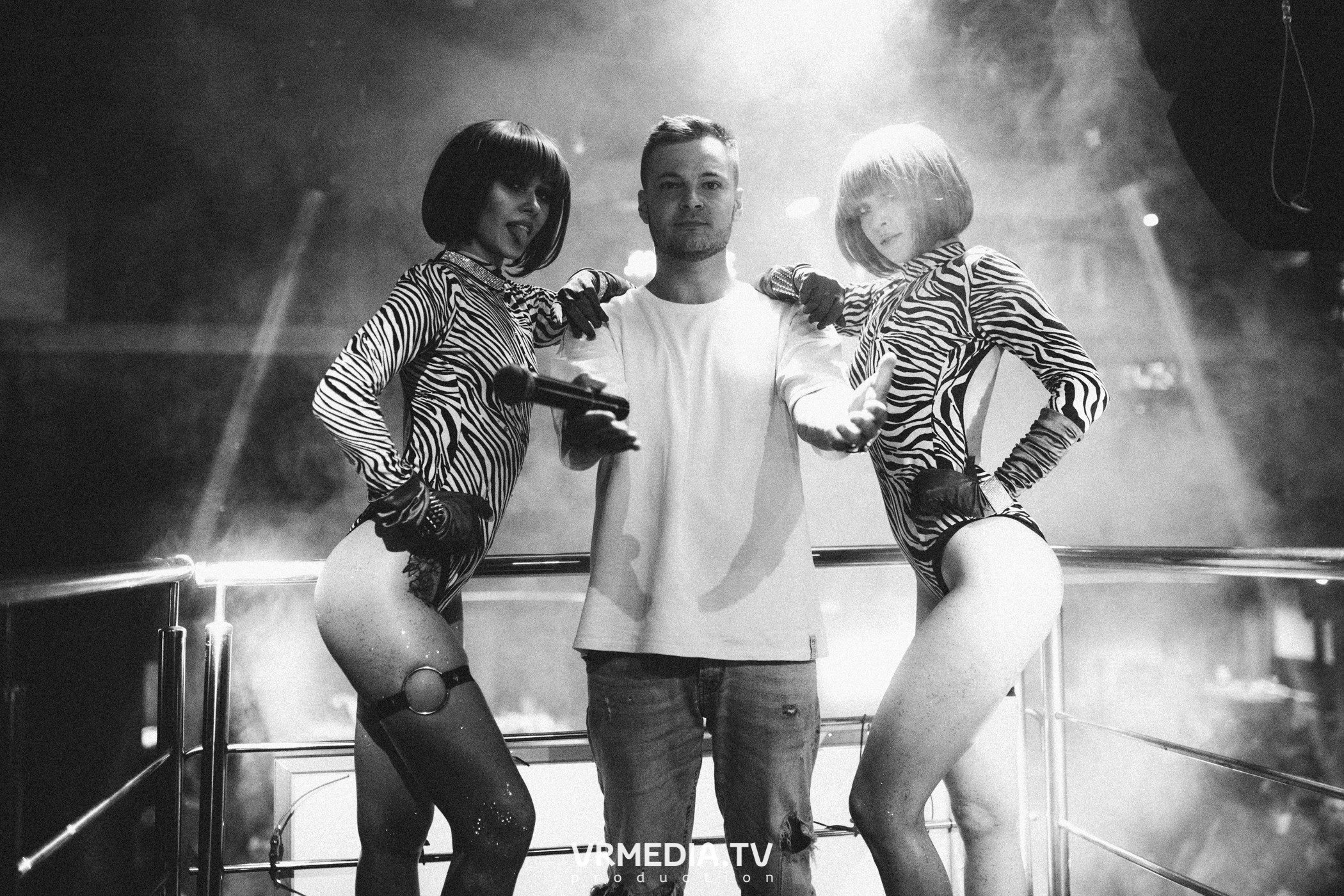 Выходные в баре «DOSKI»