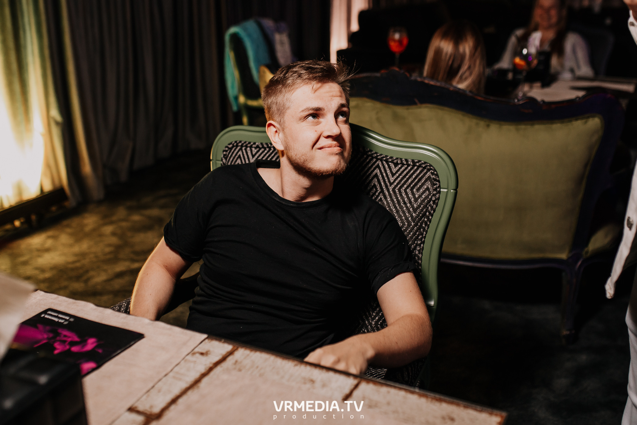 IQ party в караоке-баре «Volna»