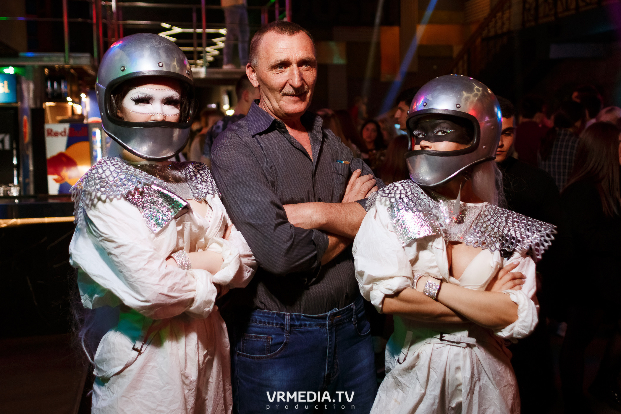 Выходные в баре «DOSKI»