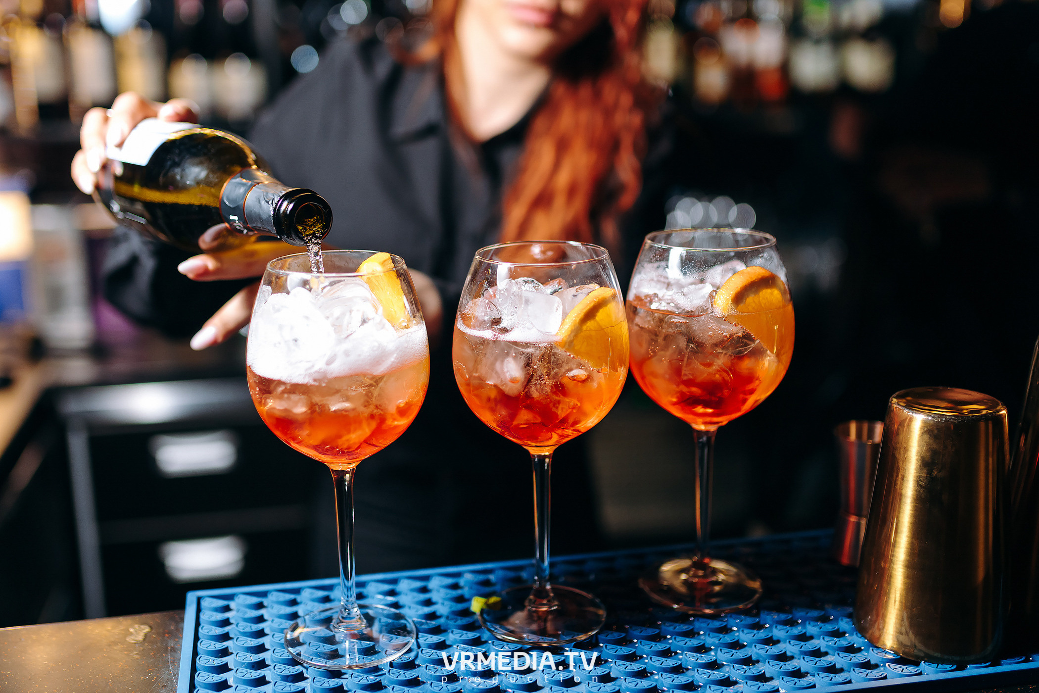 Колесо фортуны в караоке-баре «Volna»