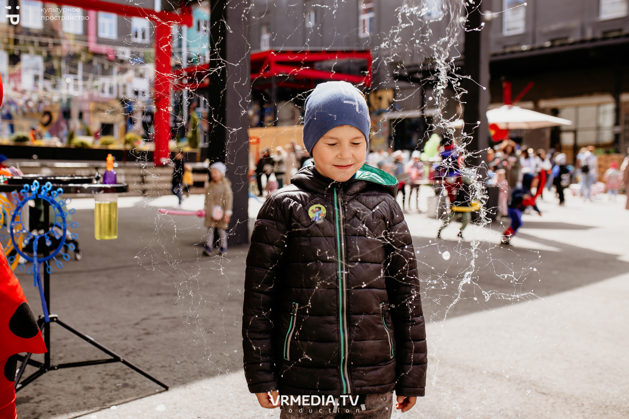 ВСТРЕЧАЙ ЛЕТО С DETISKAZKA42 в культурном пространстве «Редакция»