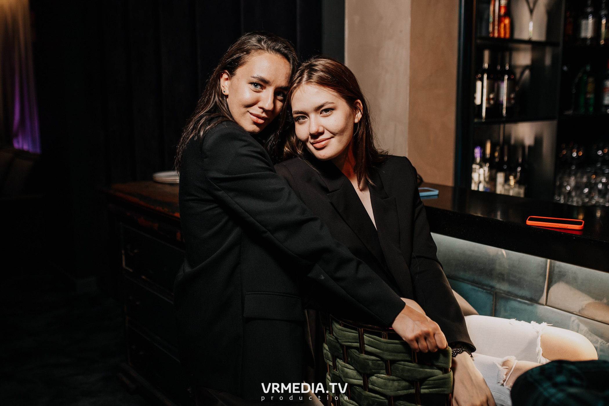 IQ party в караоке-баре «Volna»