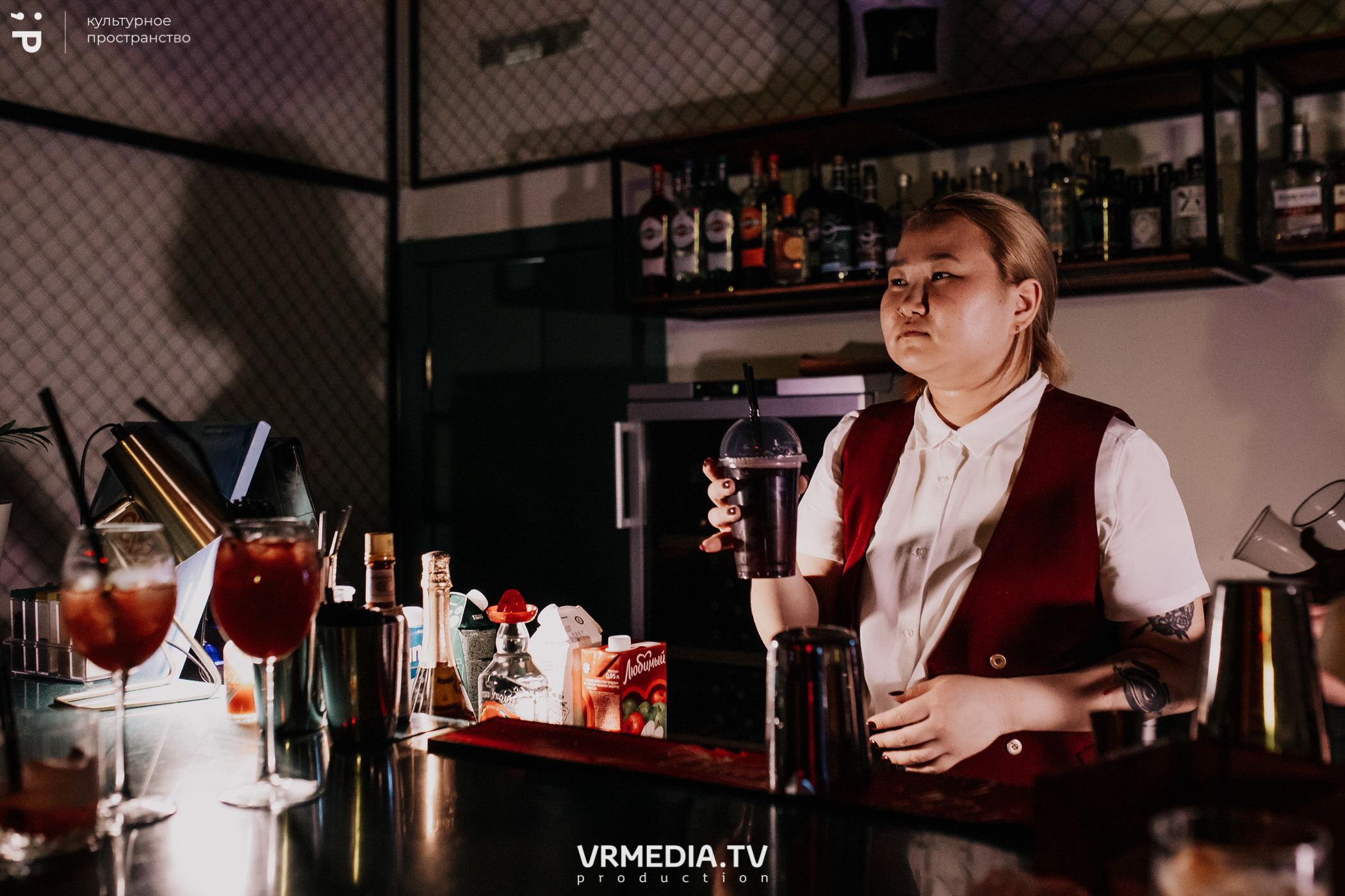 11 Friends of Chao в культурном пространстве «Редакция»