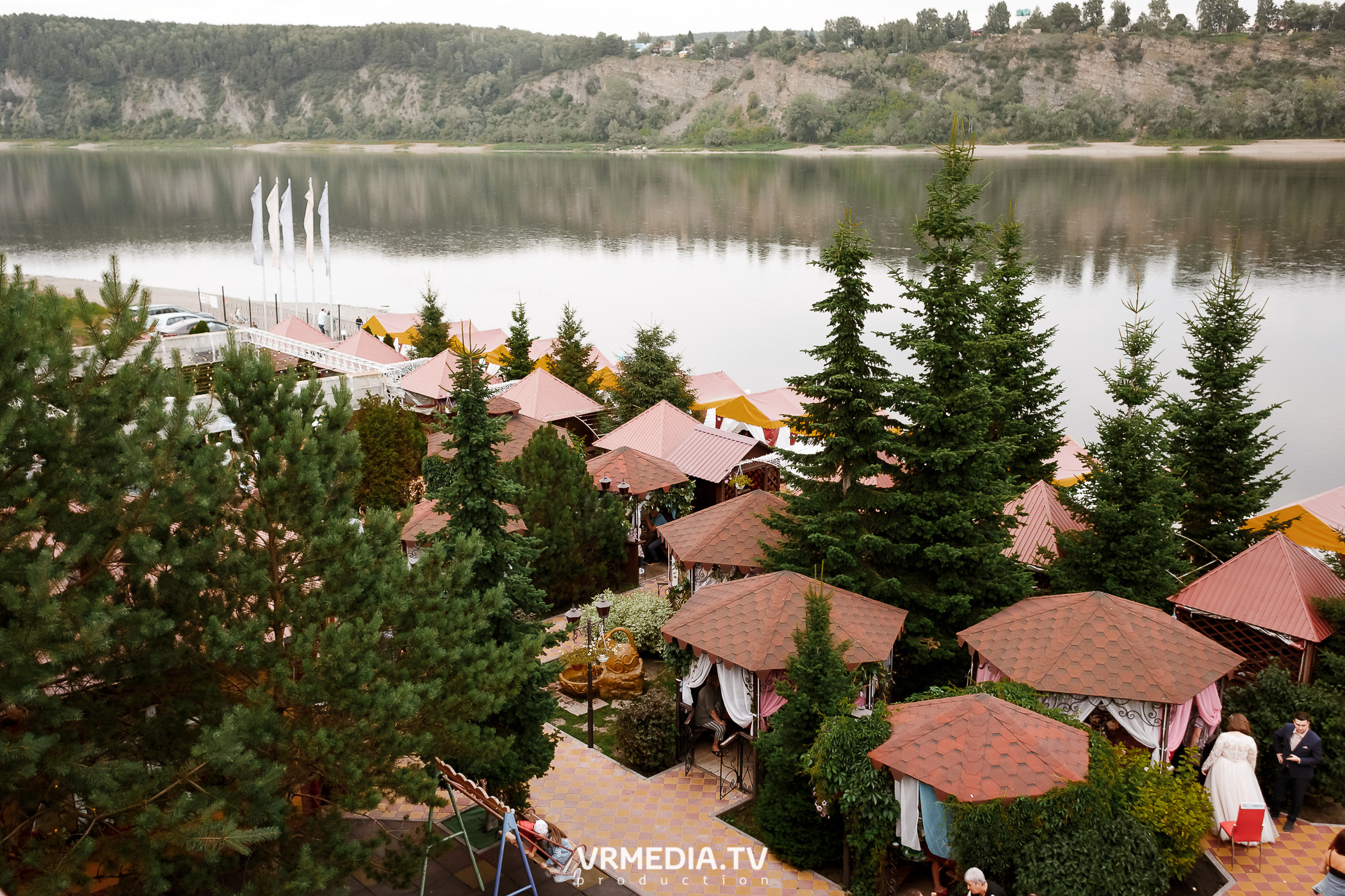 Выходные в ресторане «Лазурный берег»