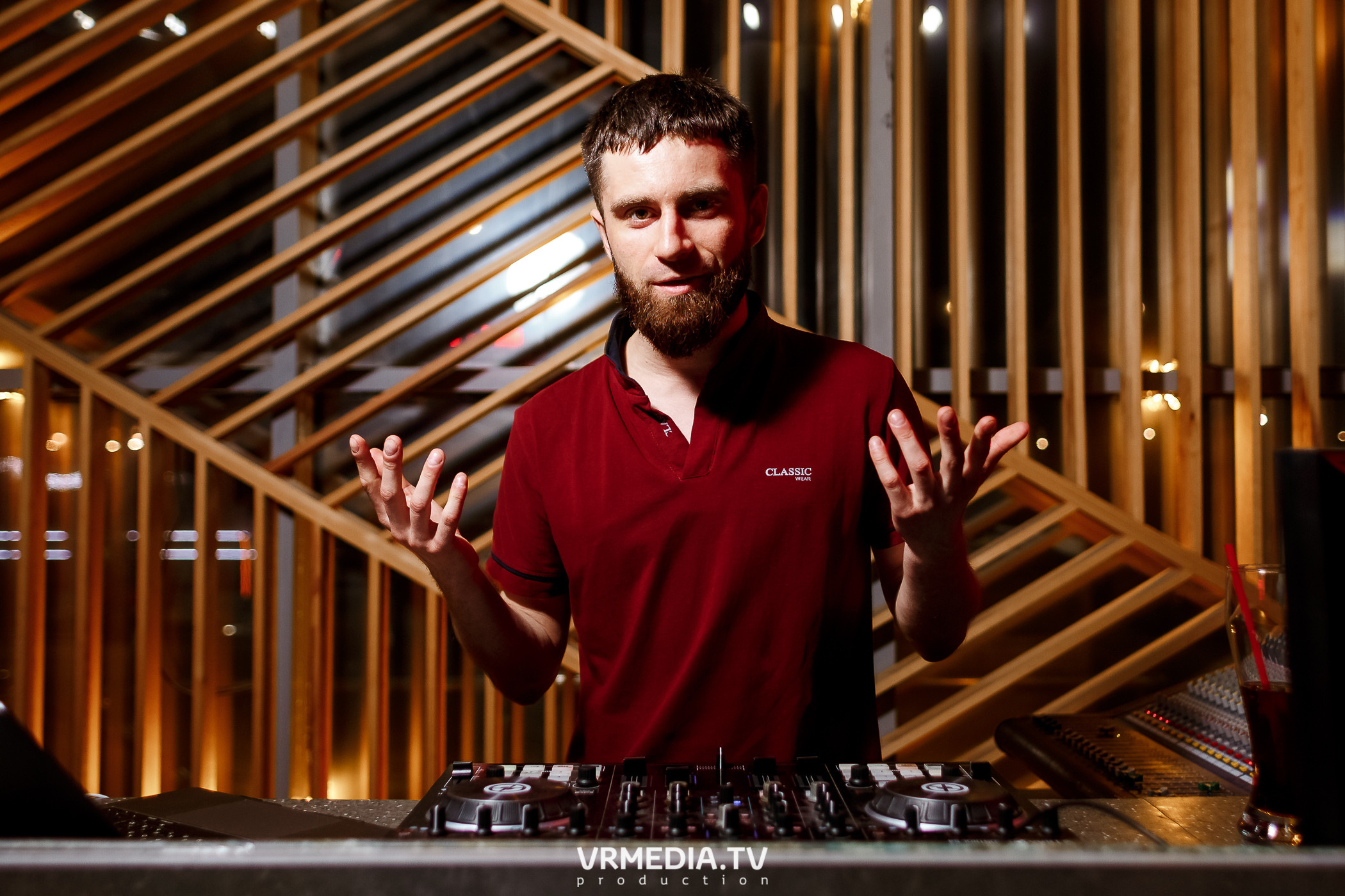 Выходные в баре «DOSKI»