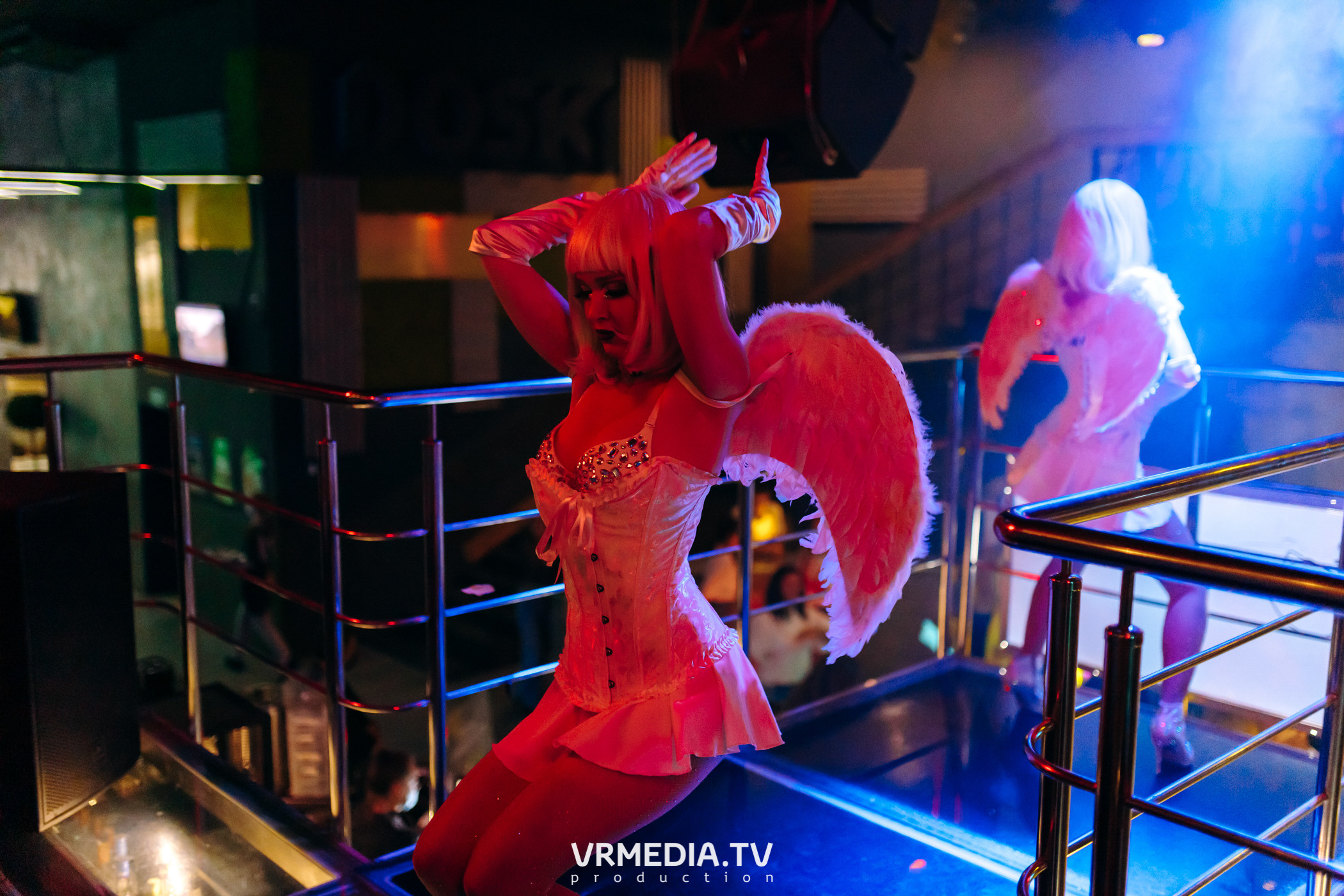 Angels в баре «DOSKI»