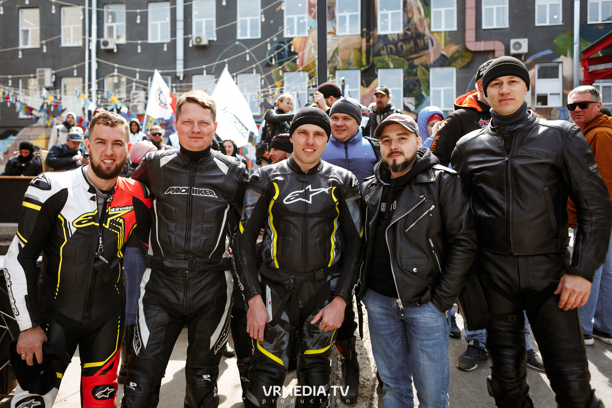 Открытие кемеровского мотосезона в культурном пространстве «Редакция»