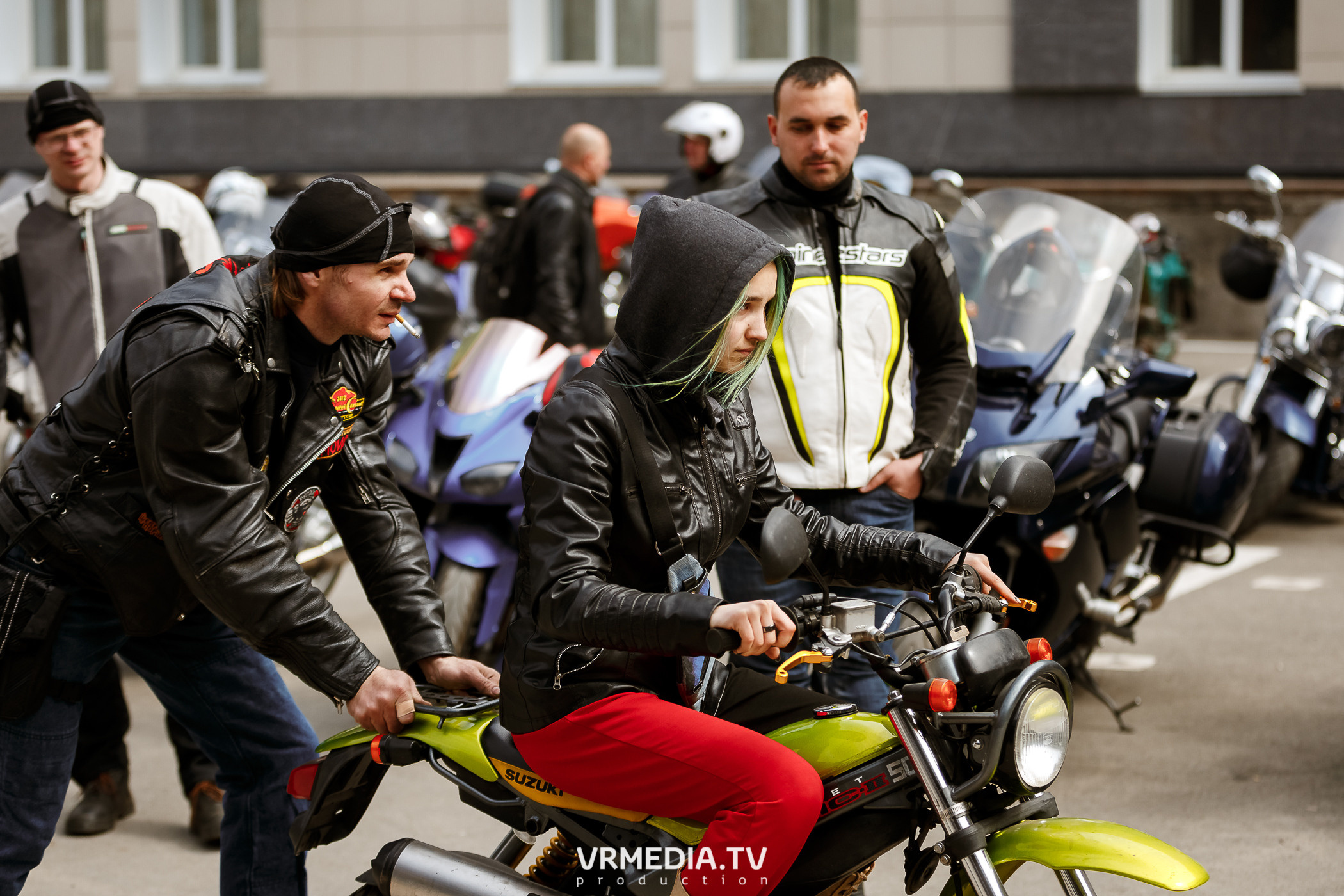 Открытие кемеровского мотосезона в культурном пространстве «Редакция»