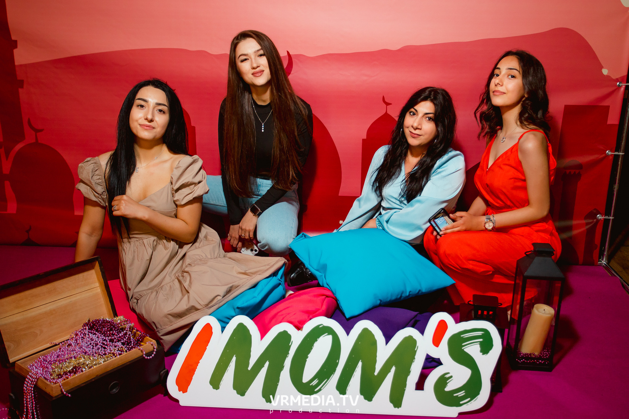 IMOM’S в гриль-баре «Жара»