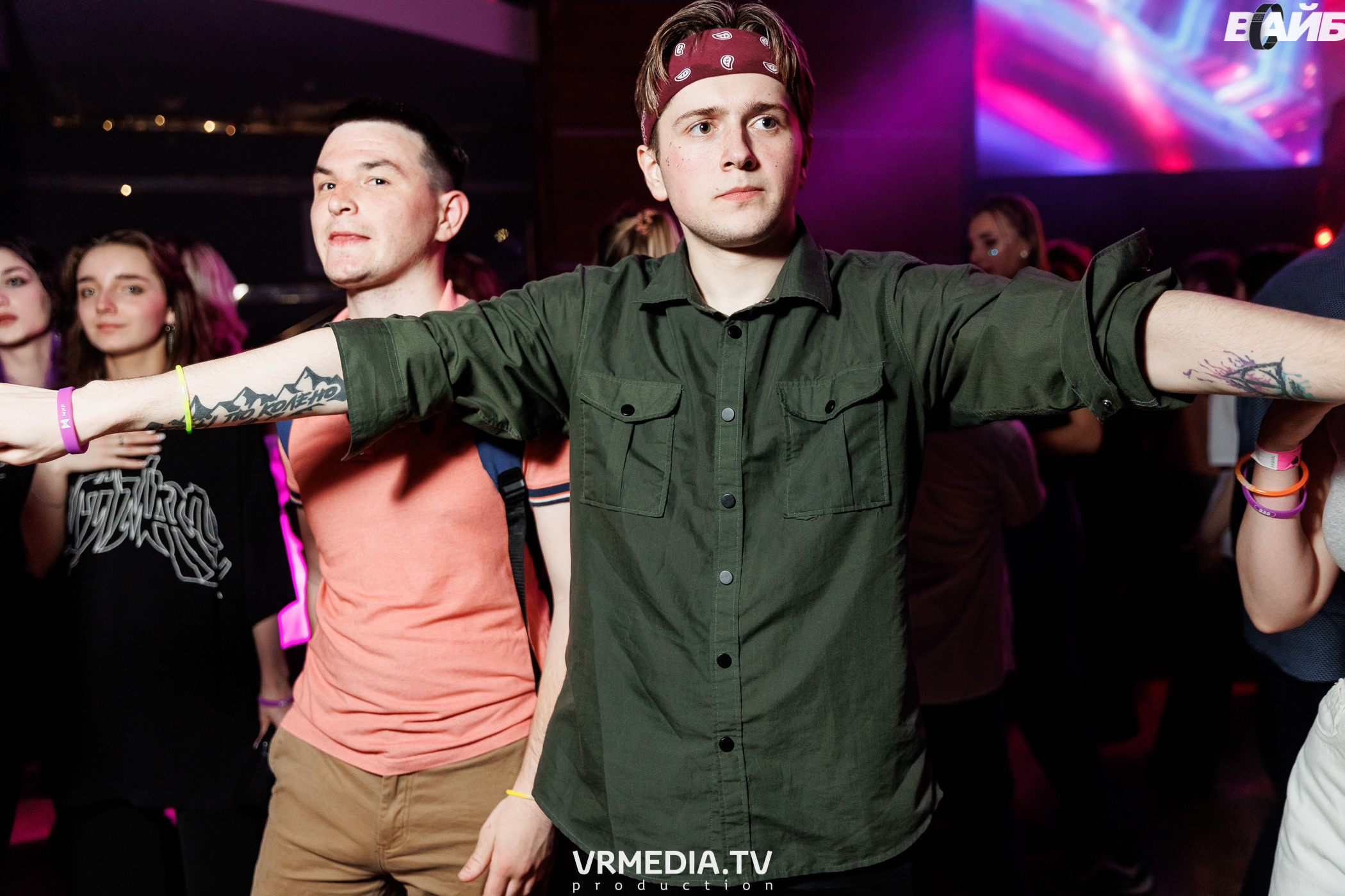 Молодость простит