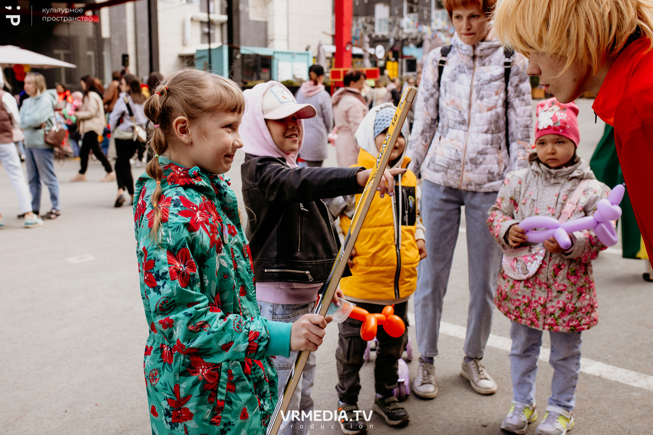 ВСТРЕЧАЙ ЛЕТО С DETISKAZKA42 в культурном пространстве «Редакция»