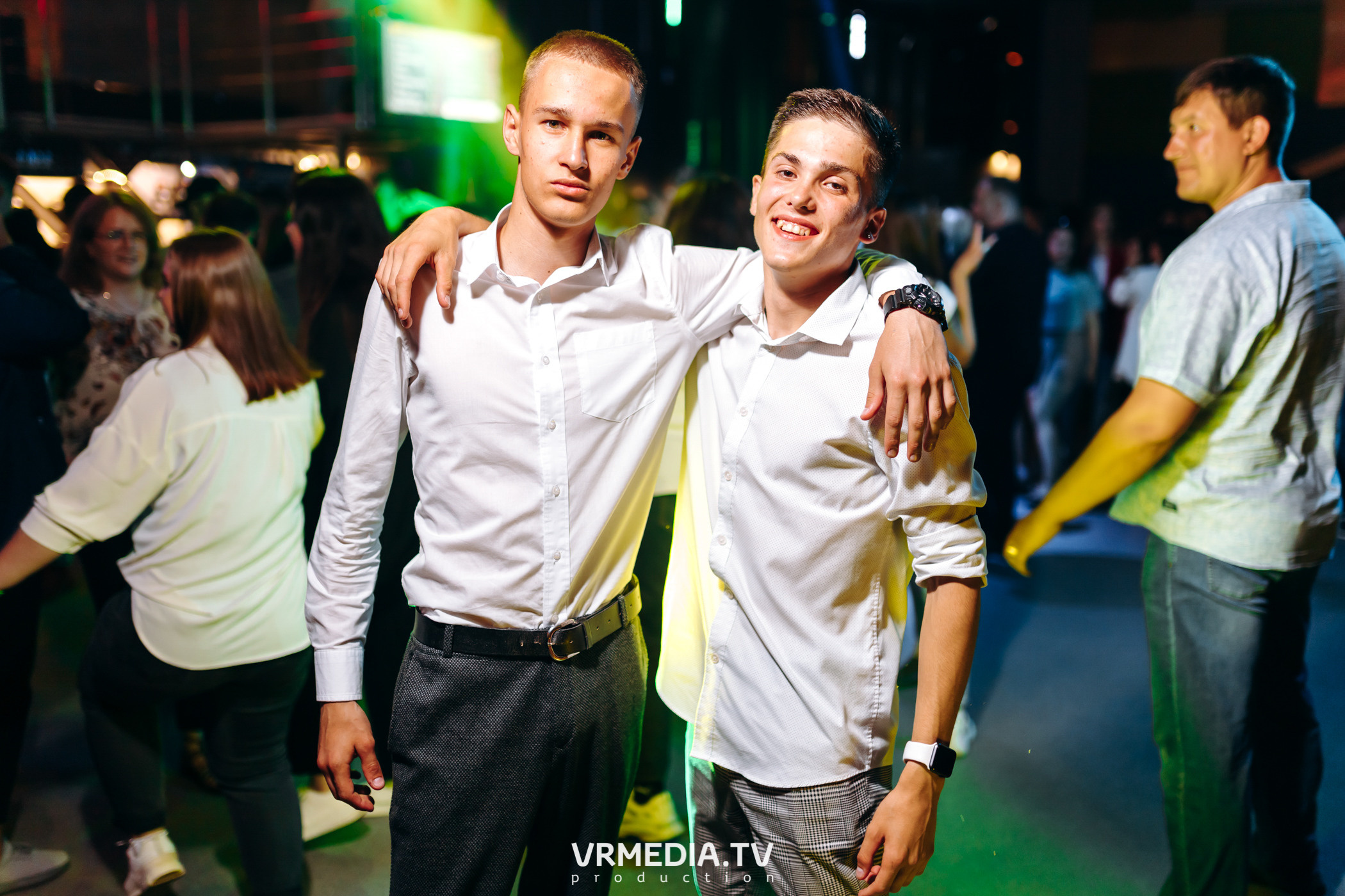 Выходные в баре «DOSKI»