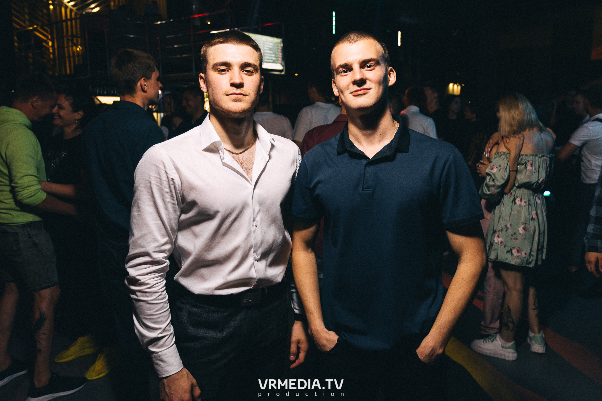 На чилле в баре «DOSKI»