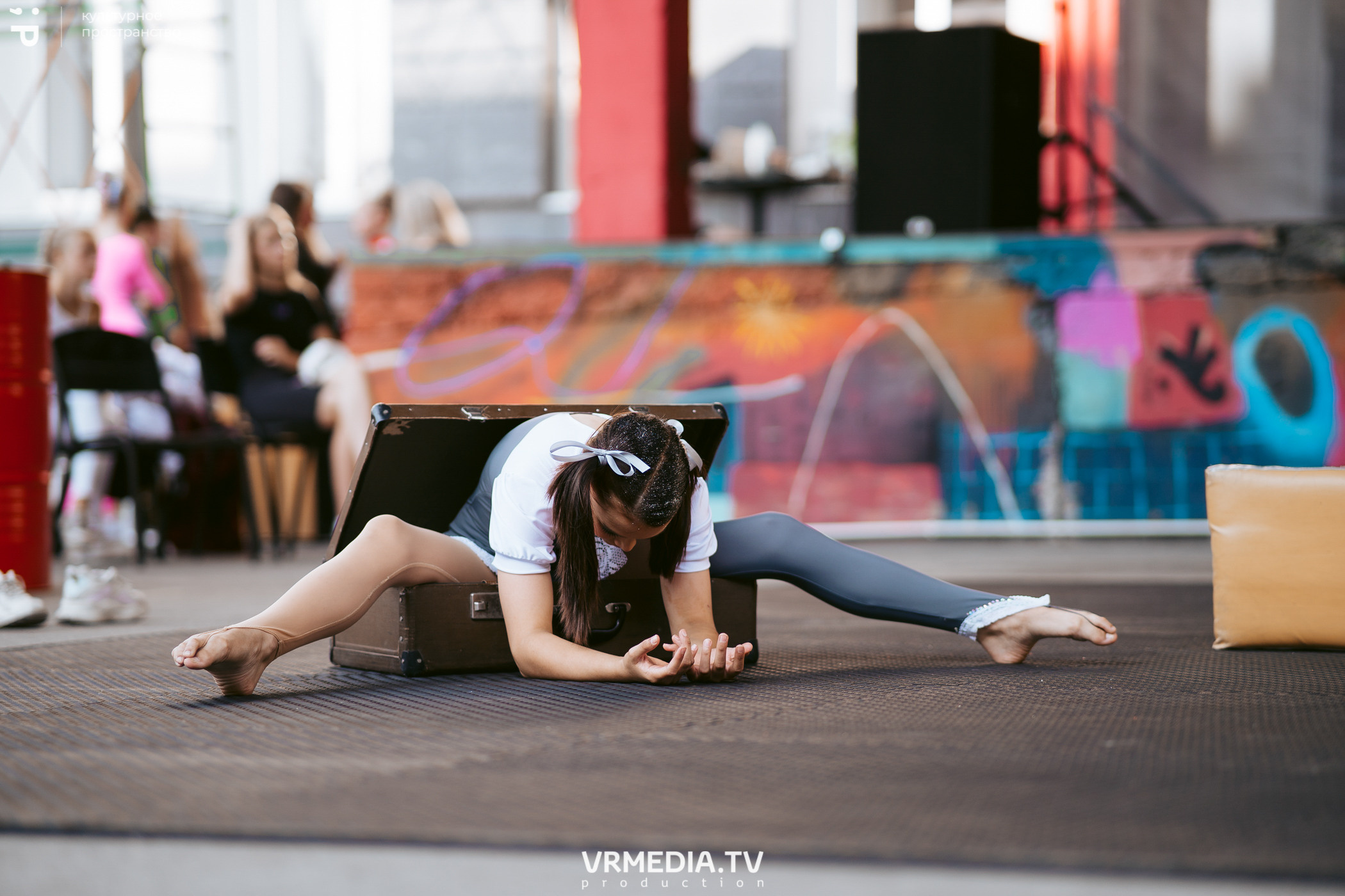 Летний арт-фестиваль SKYLINE в культурном пространстве «Редакция»