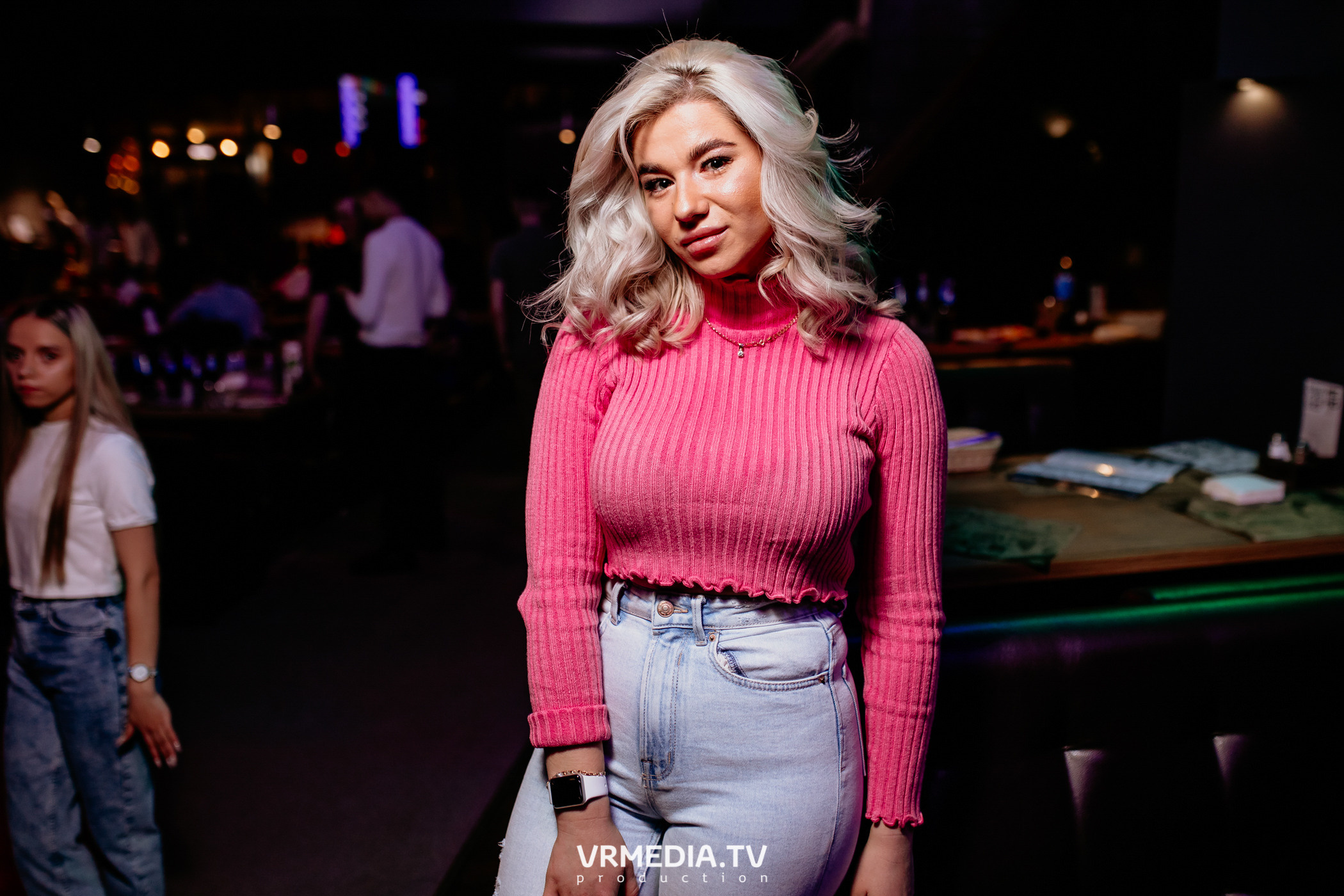 Выходные в баре «DOSKI»