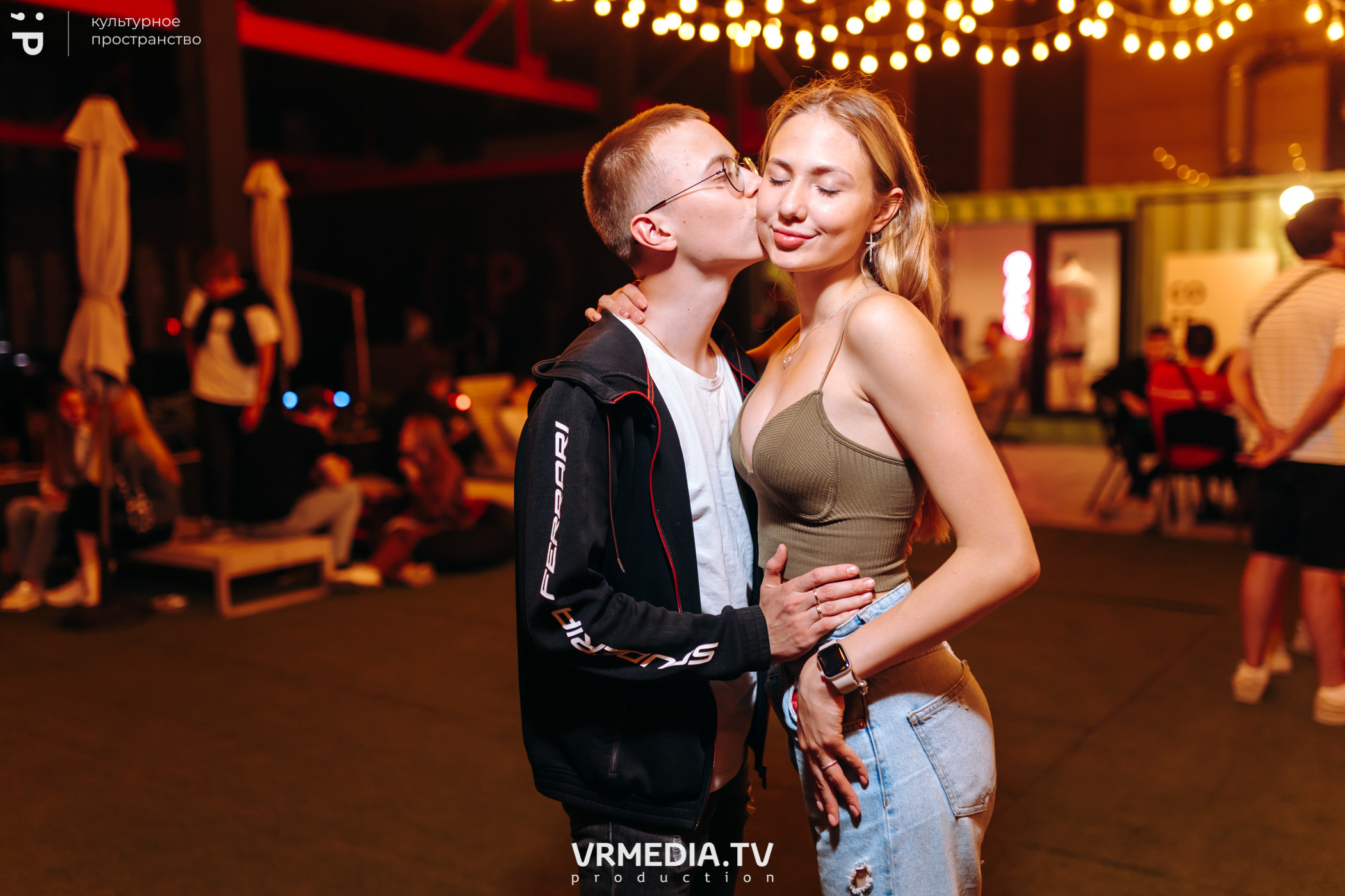 #Редакция_Лето: Warm Inside в культурном пространстве «Редакция»