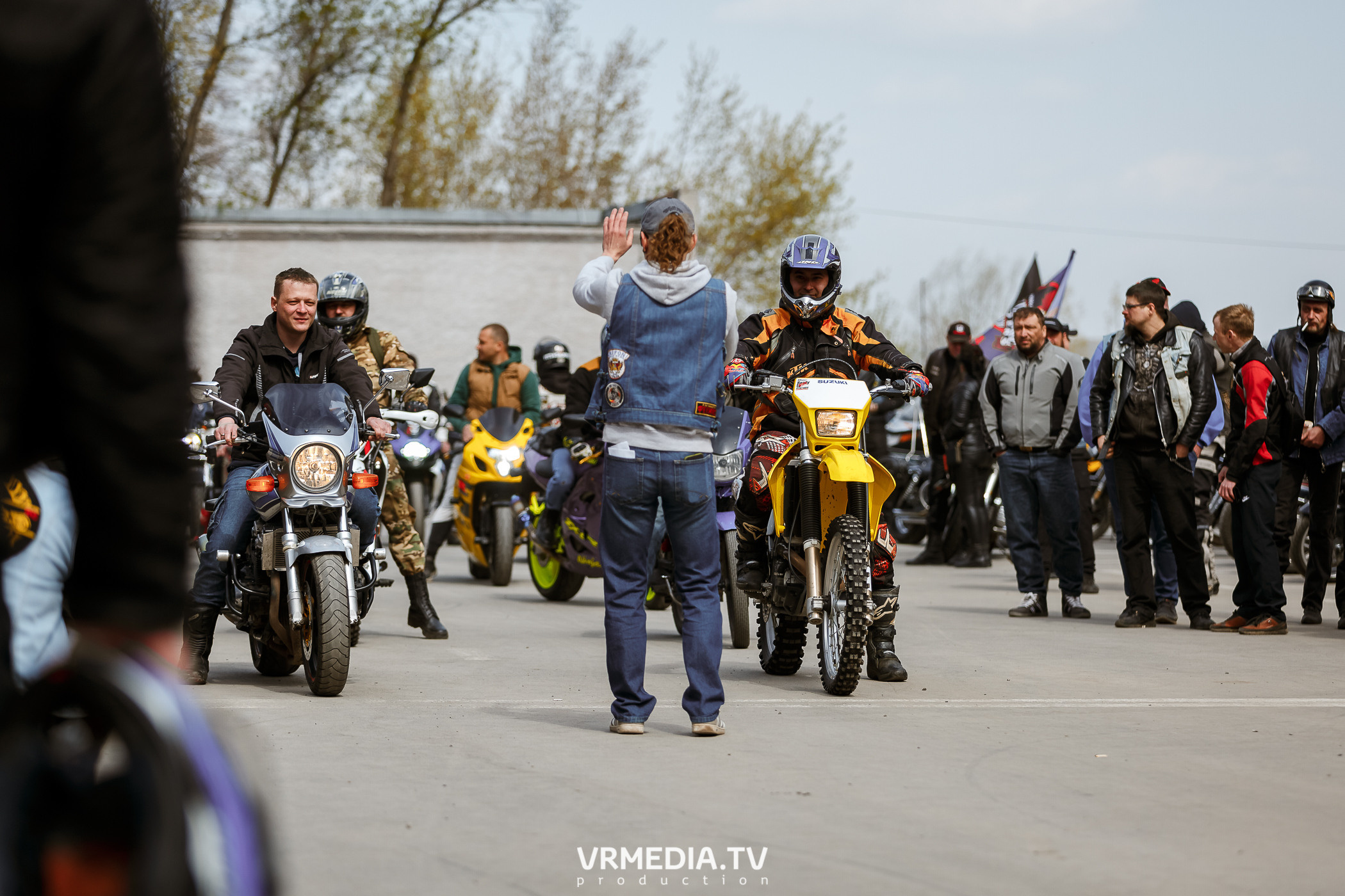 Открытие кемеровского мотосезона в культурном пространстве «Редакция»