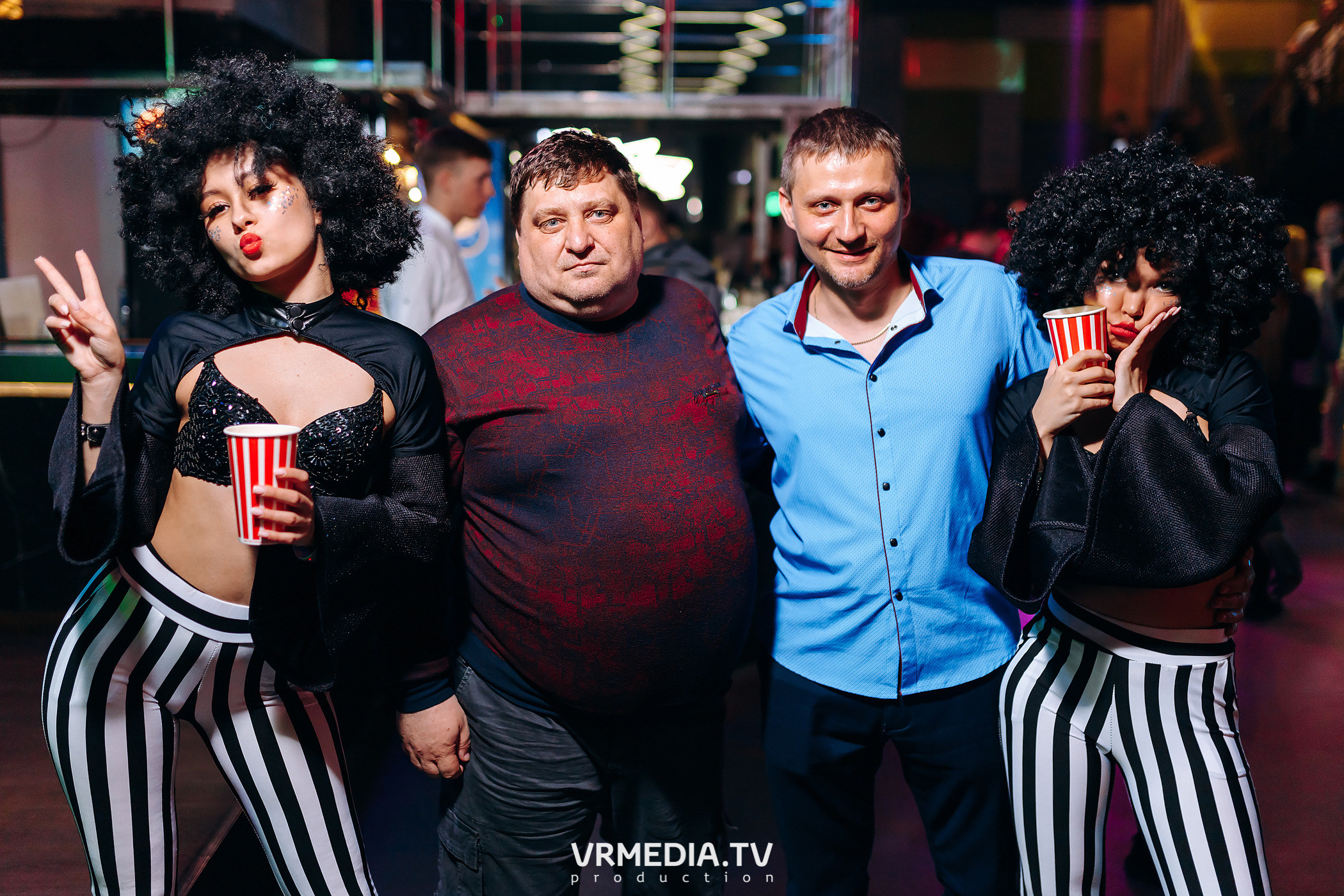 Выходные в баре «DOSKI»