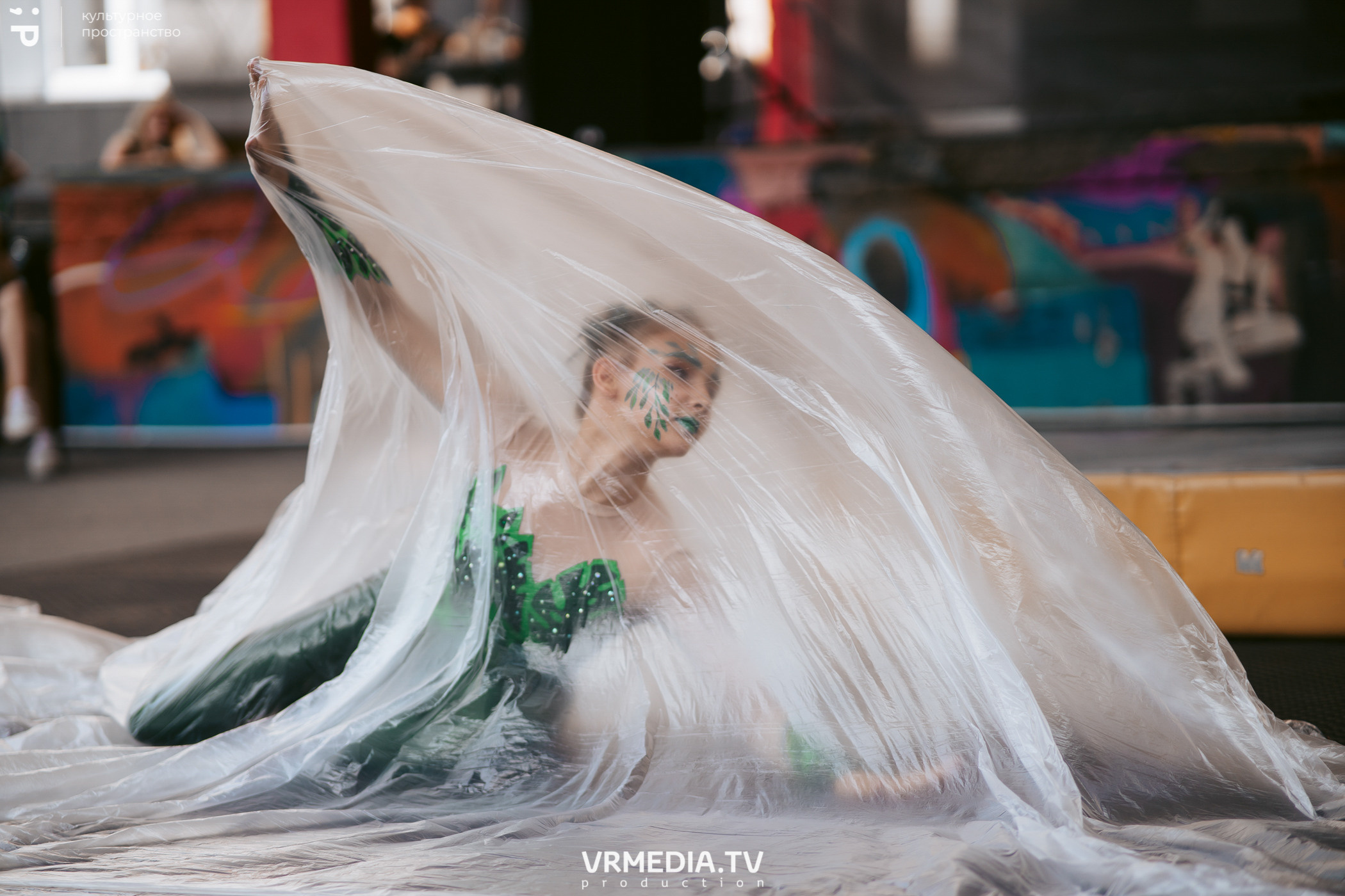 Летний арт-фестиваль SKYLINE в культурном пространстве «Редакция»