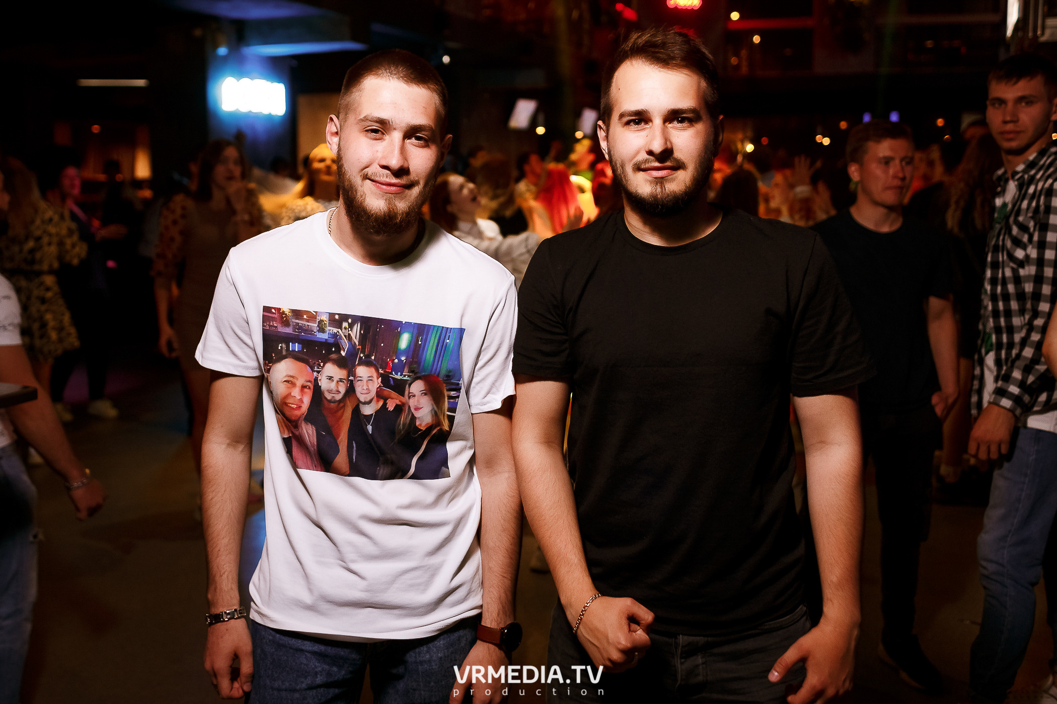 Выходные в баре «DOSKI»