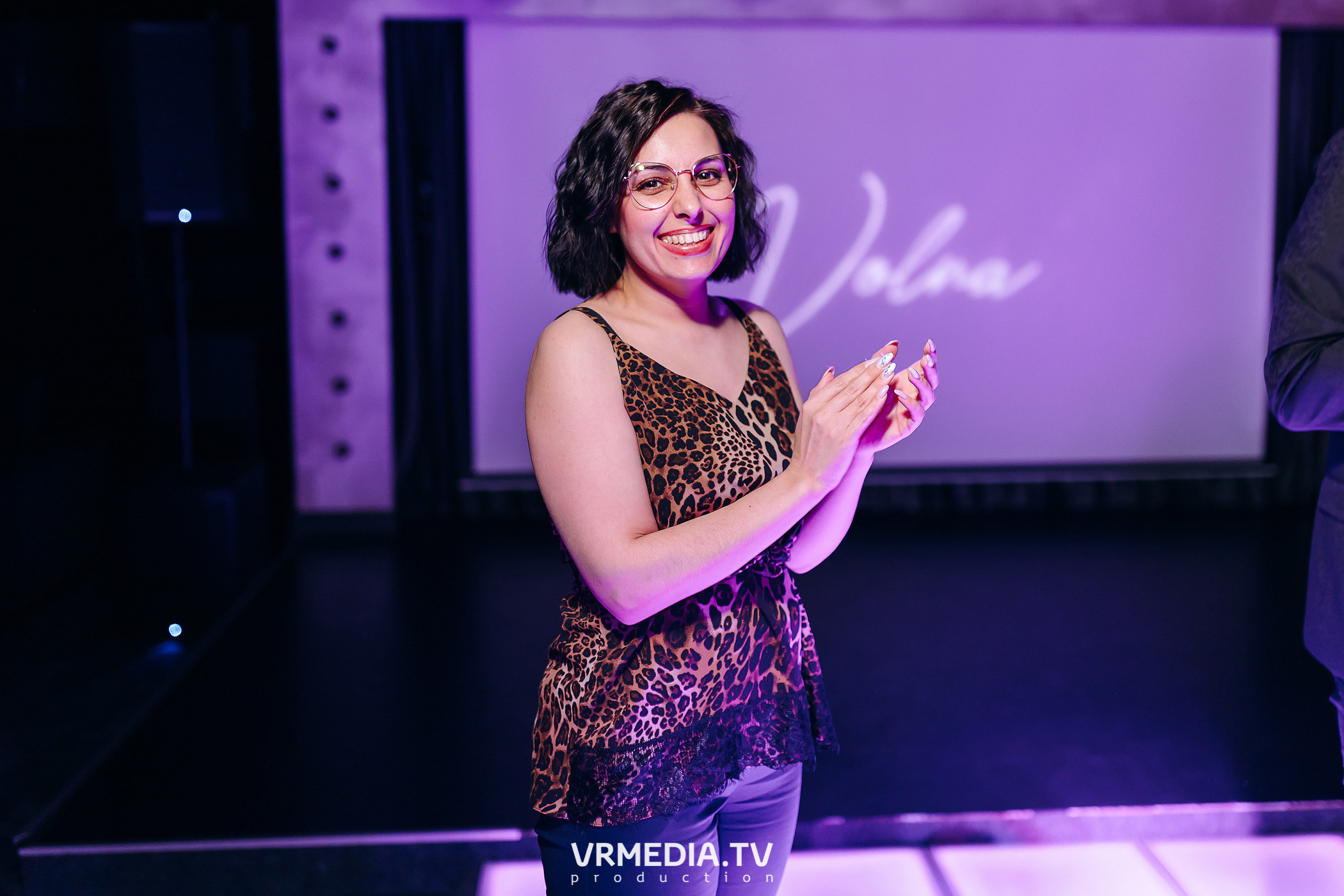 Колесо Фортуны в караоке-баре «Volna»