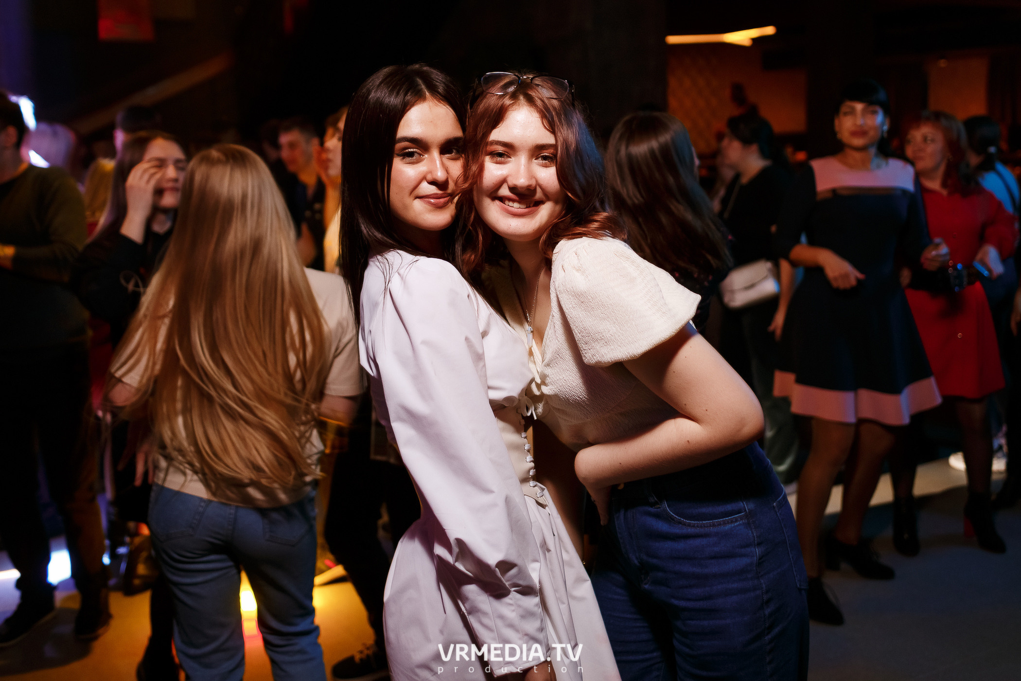 Выходные в баре «DOSKI»