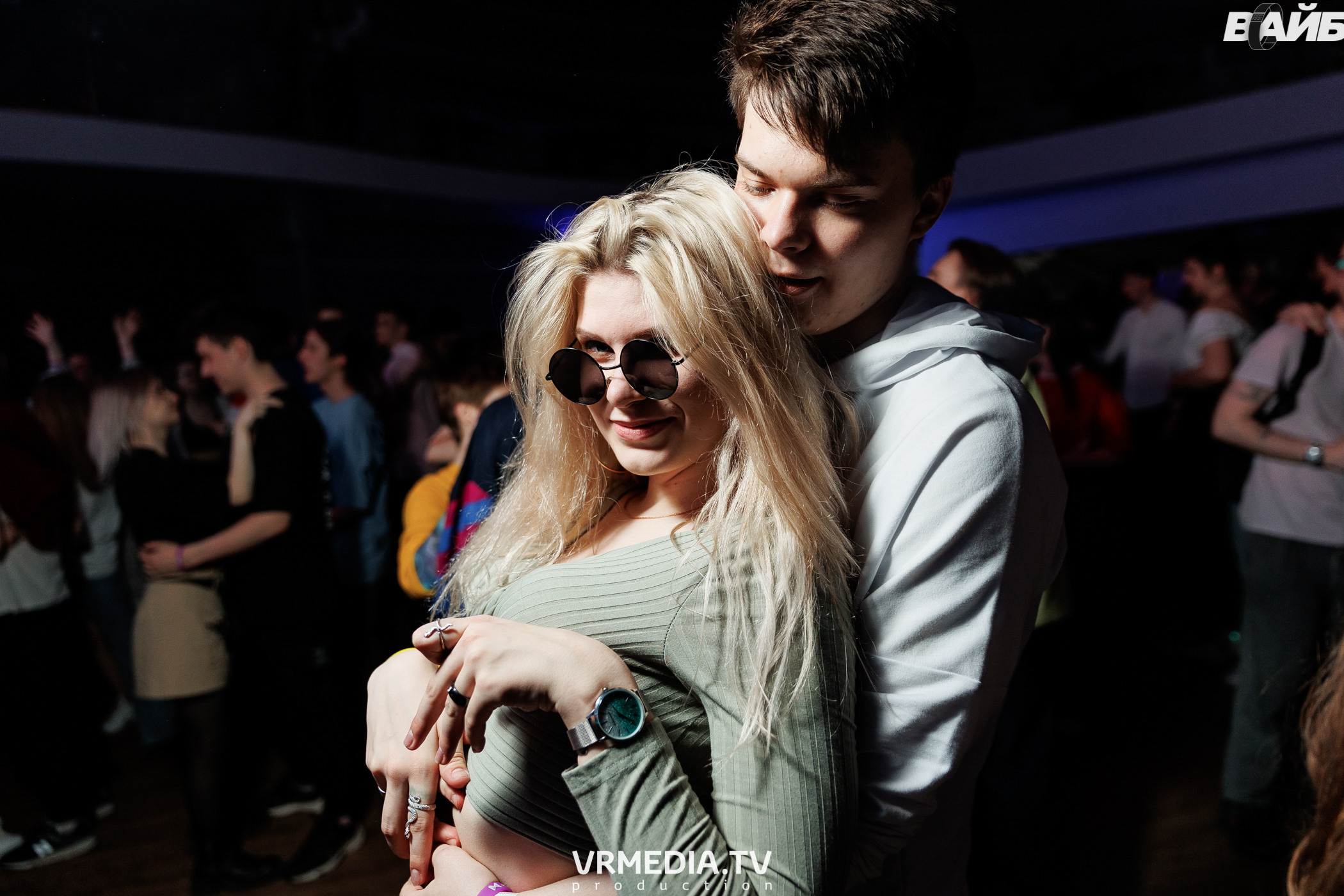 Молодость простит