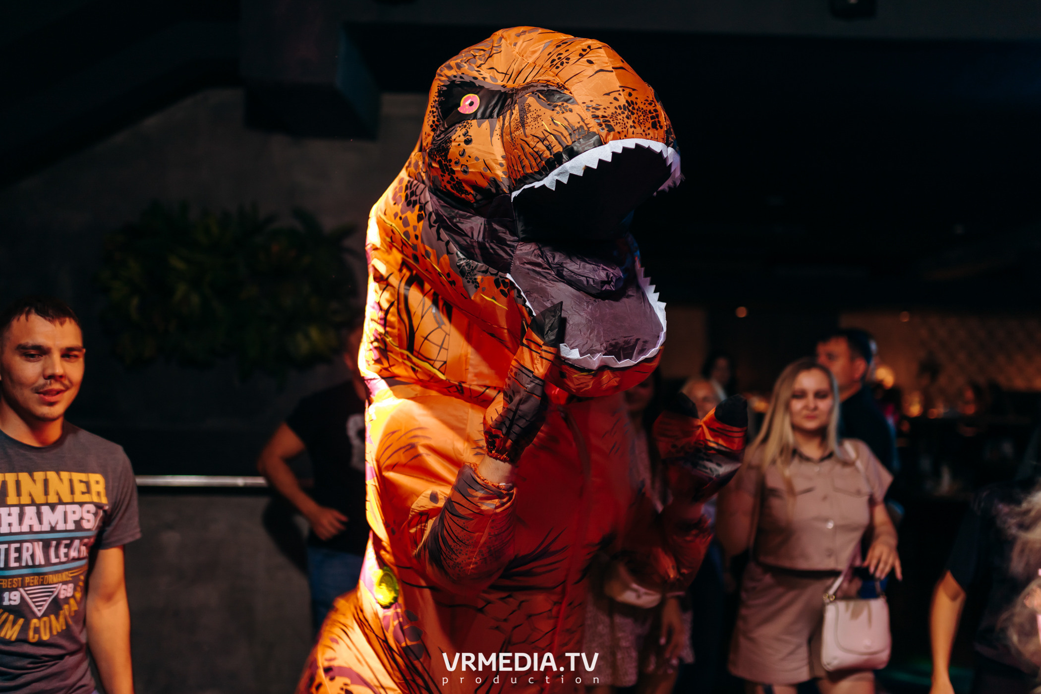 Выходные в баре «DOSKI»