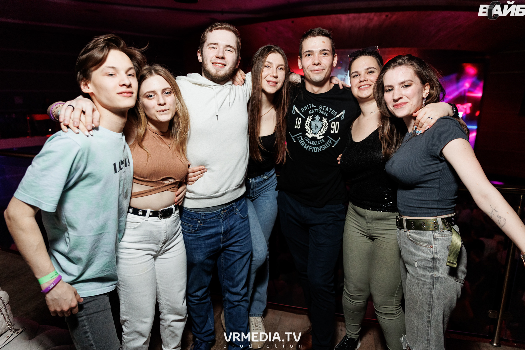 Молодость простит