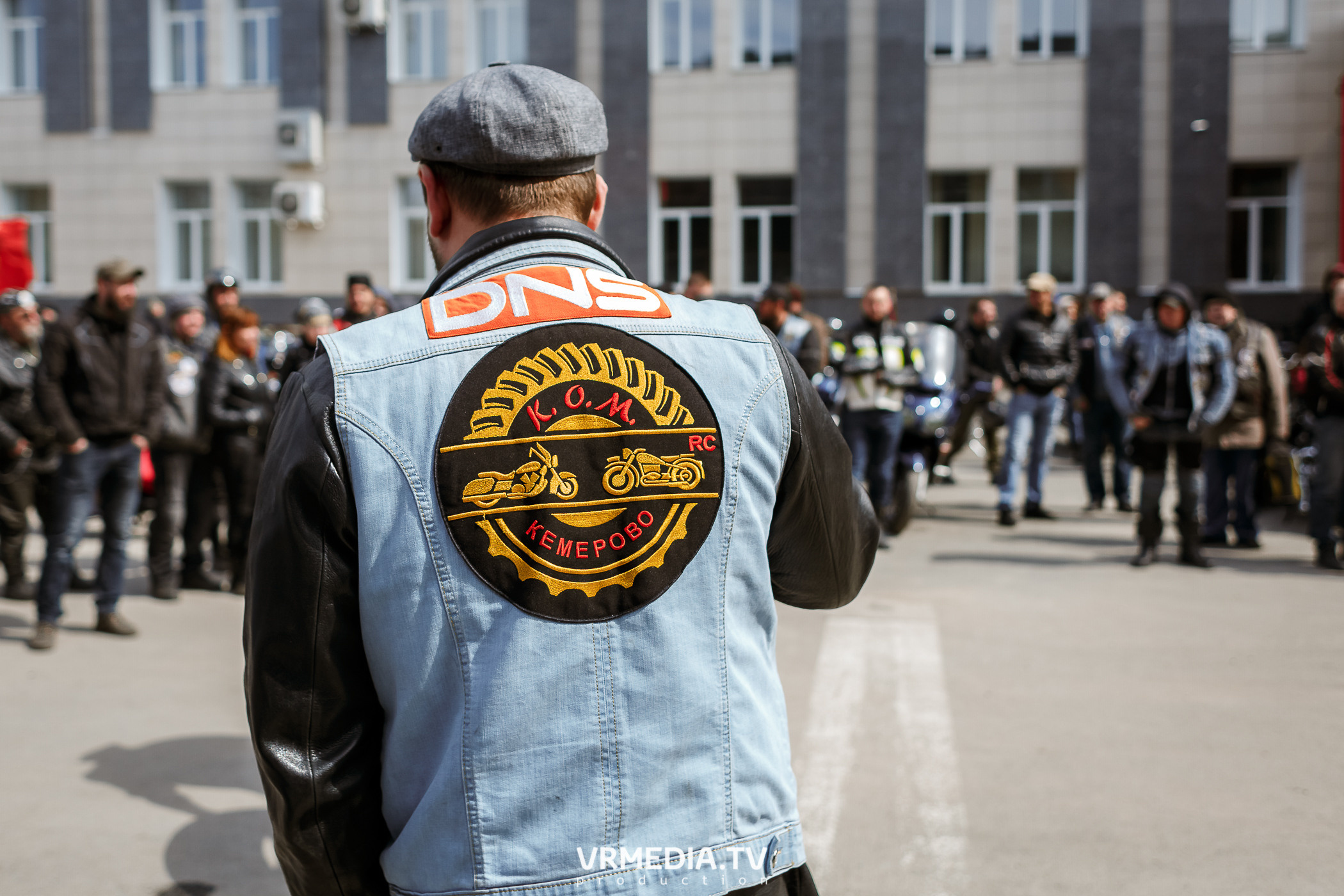 Открытие кемеровского мотосезона в культурном пространстве «Редакция»