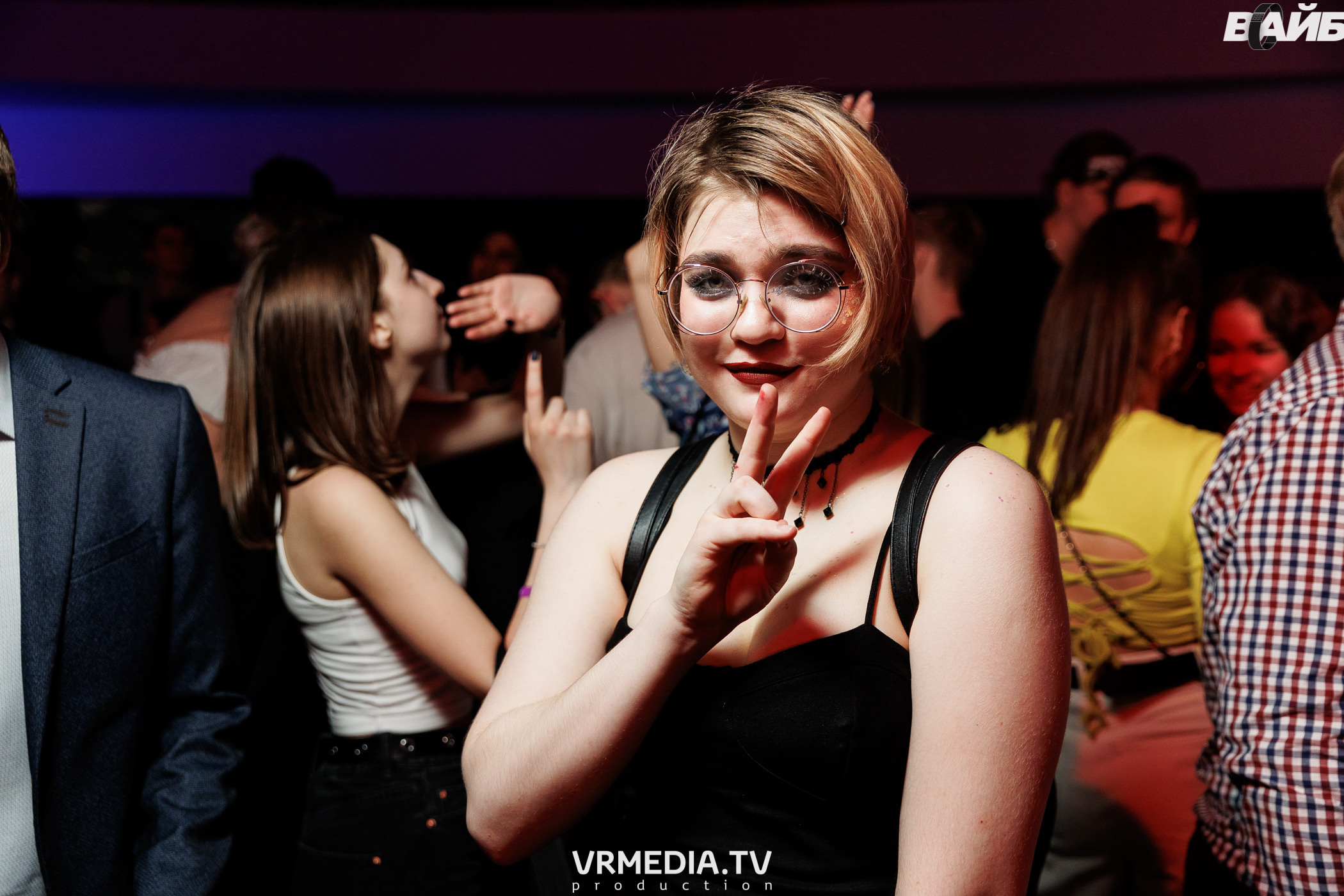 Молодость простит