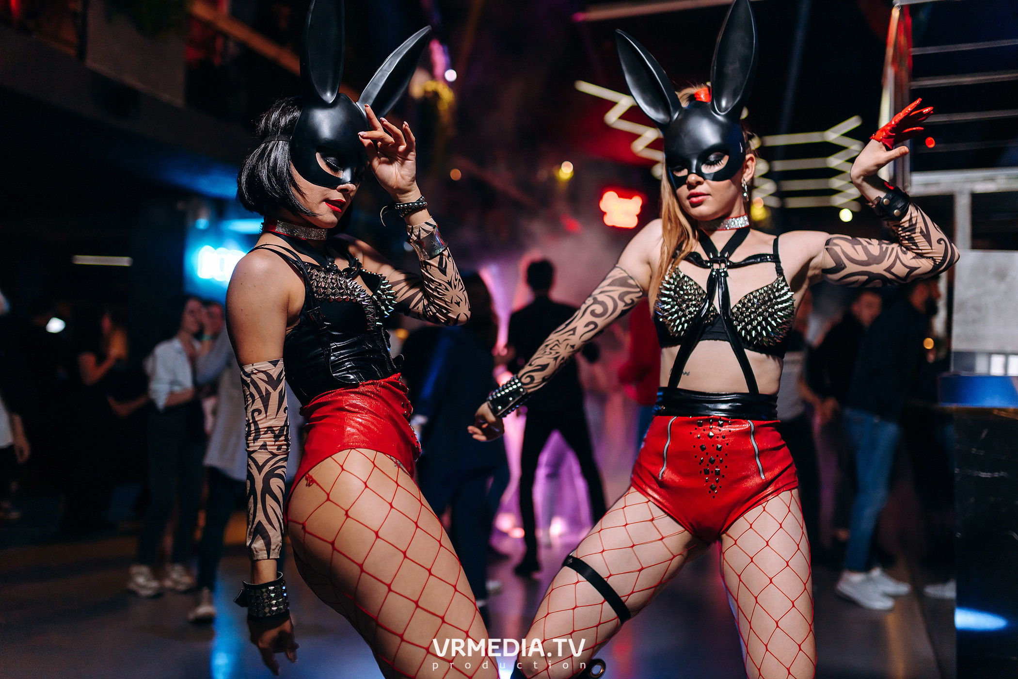 Выходные в баре «DOSKI»