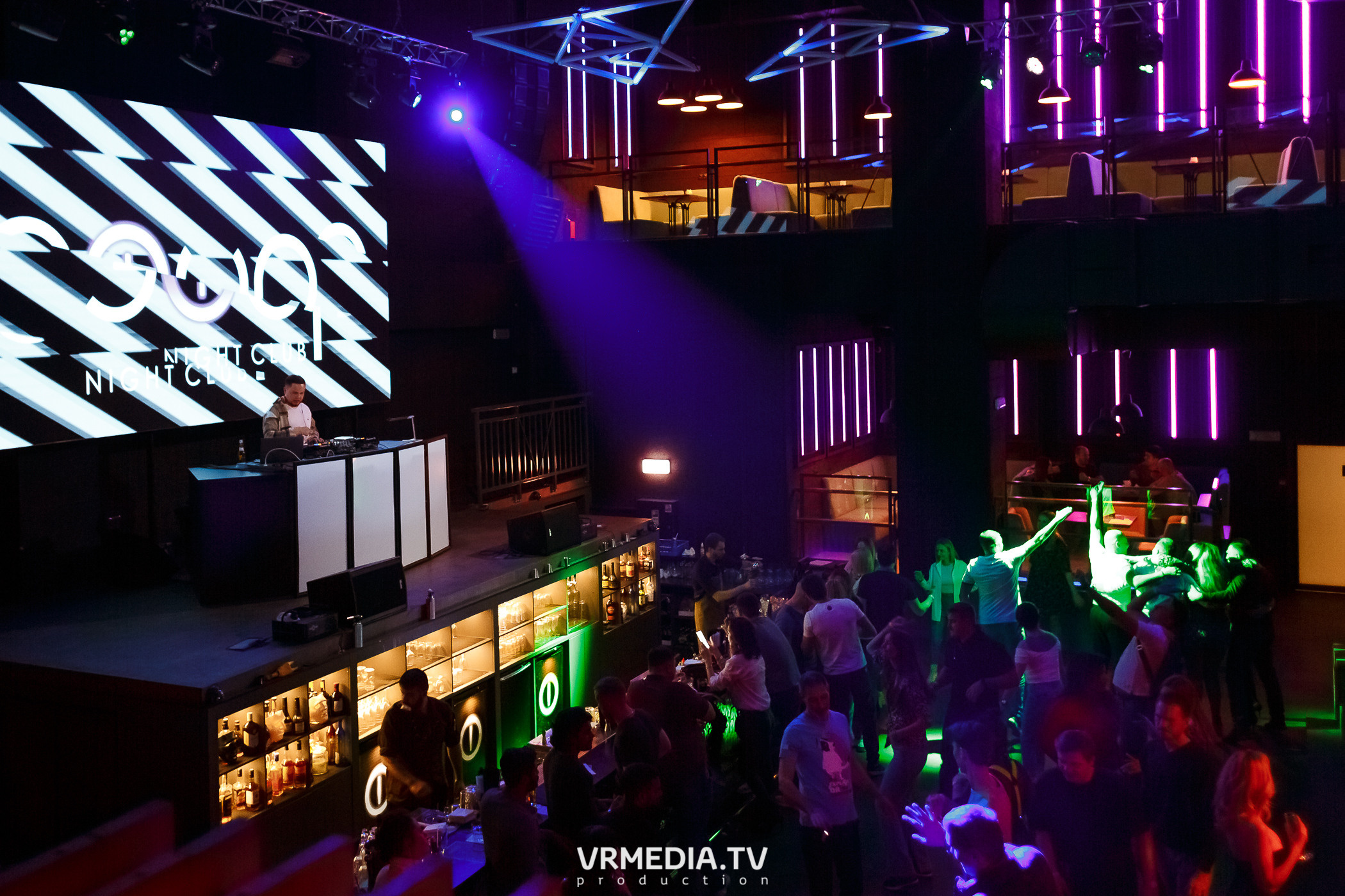 Выходные в ночном клубе «ЭФИР»