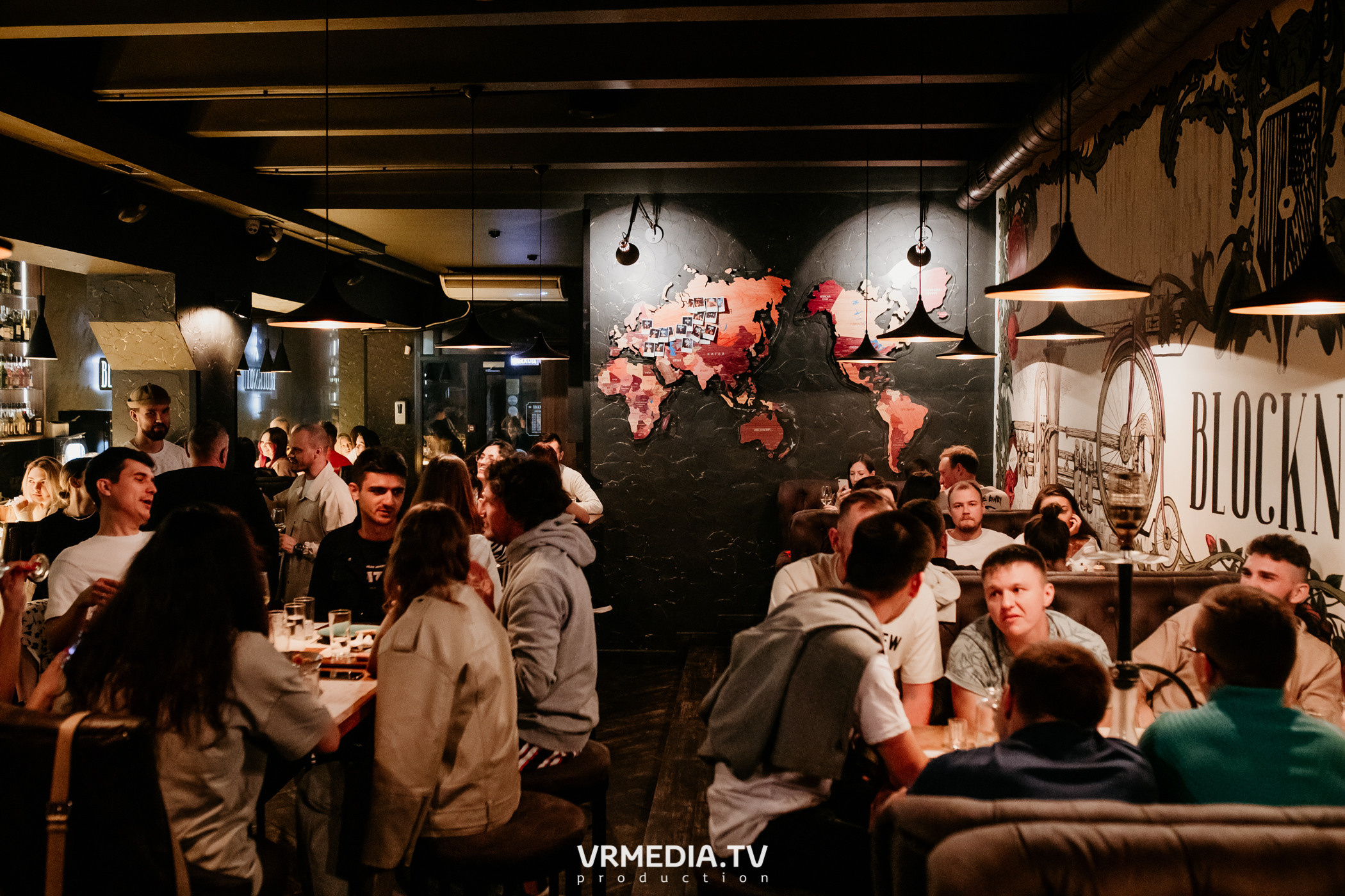 Гостевая смена Дениса Карадениза (Тюмень) в баре «Blocknot»
