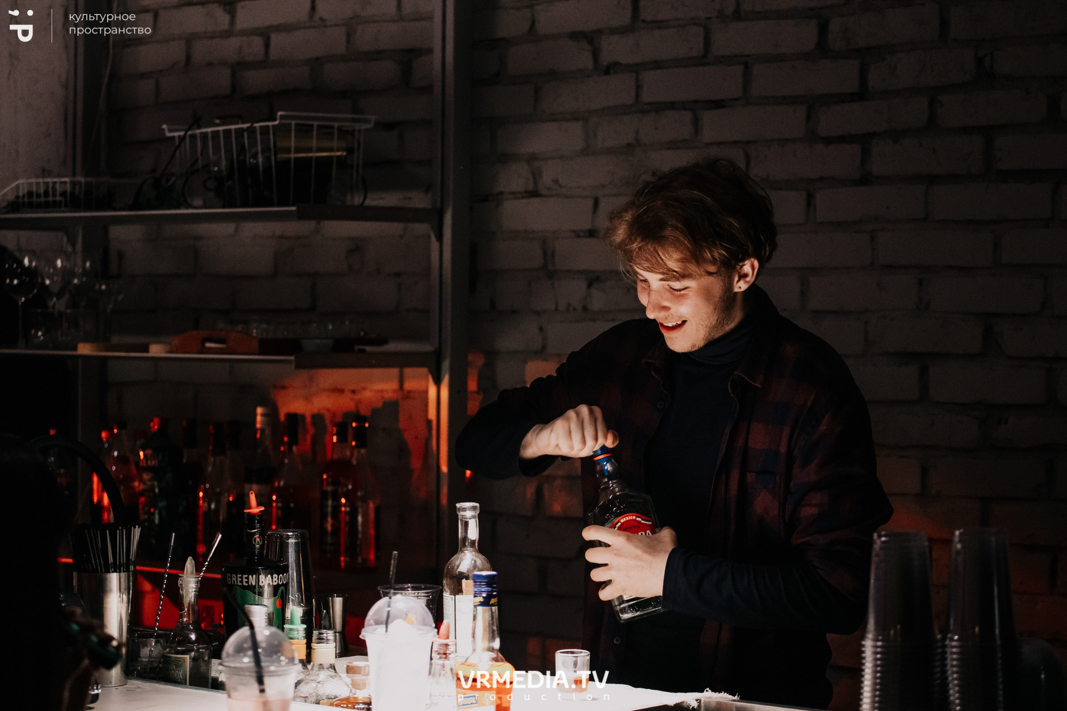 11 Friends of Chao в культурном пространстве «Редакция»