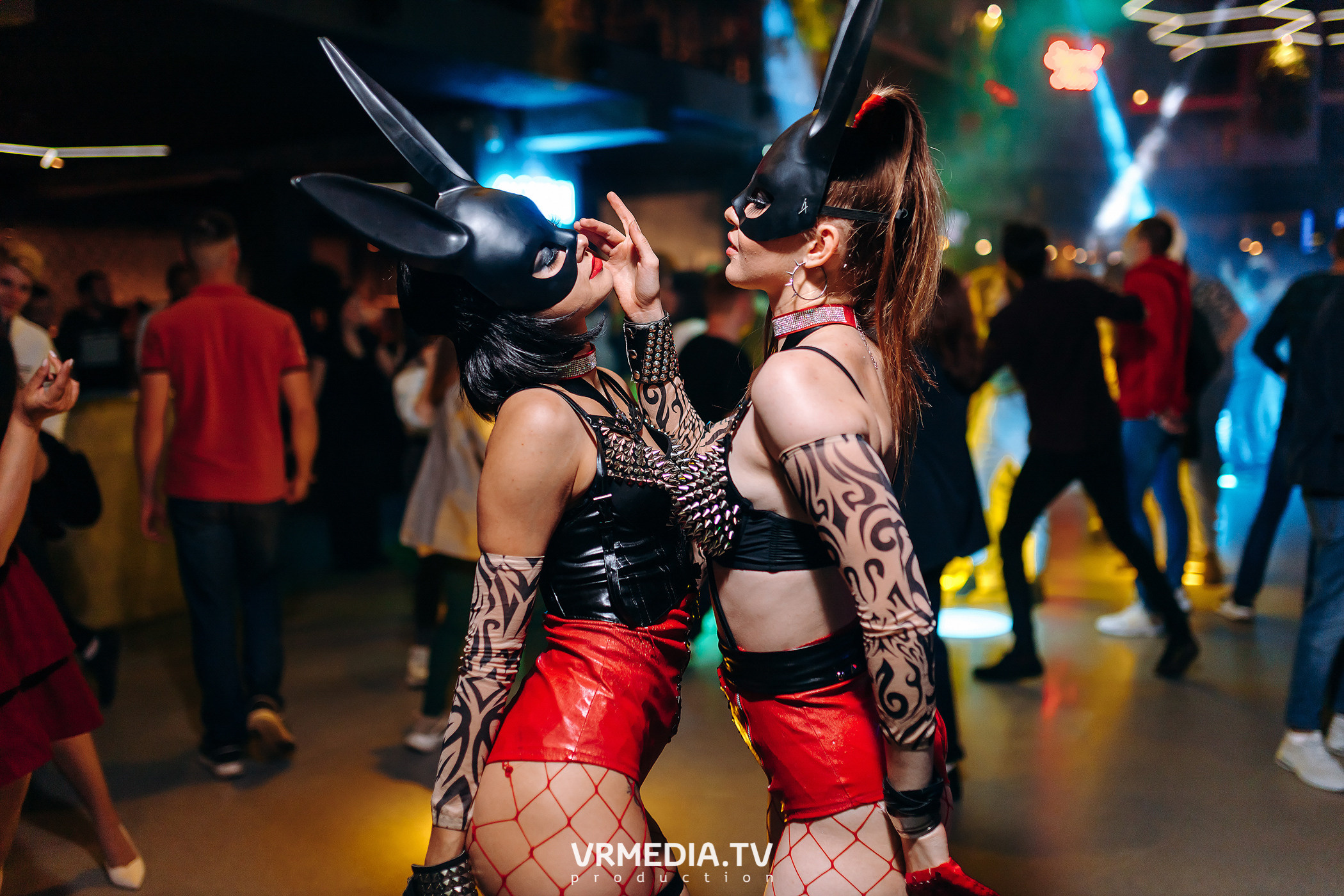 Выходные в баре «DOSKI»