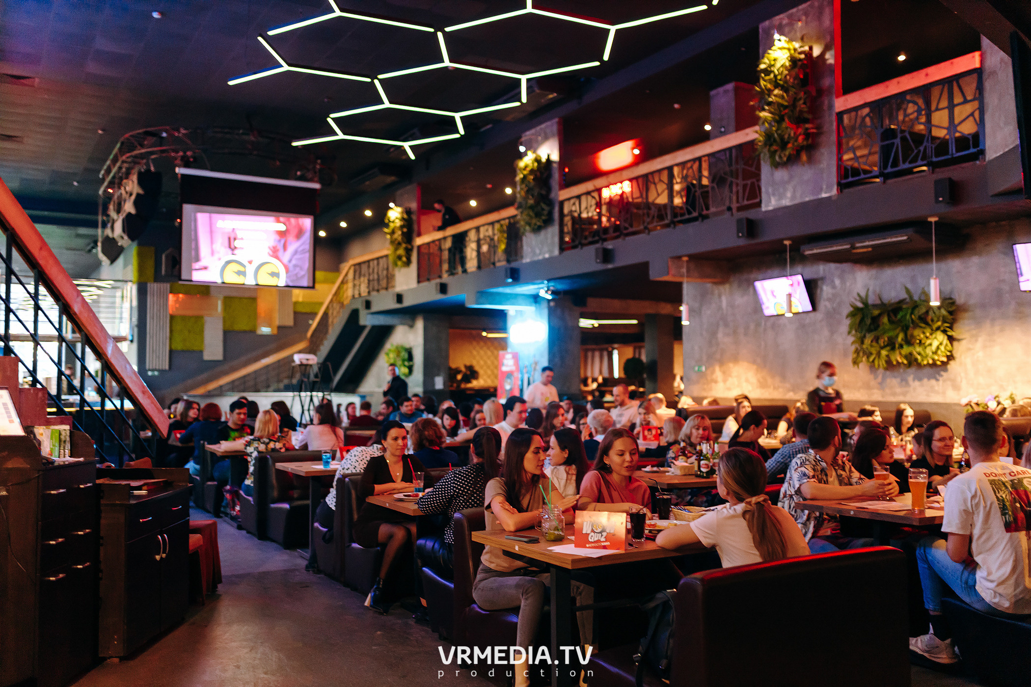 WOW QUIZ в баре «DOSKI»