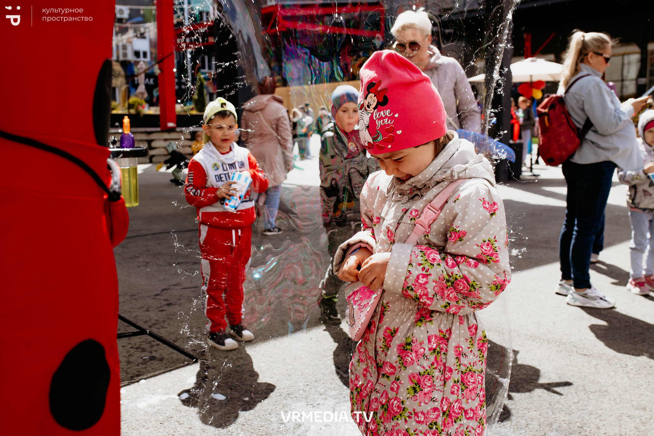 ВСТРЕЧАЙ ЛЕТО С DETISKAZKA42 в культурном пространстве «Редакция»
