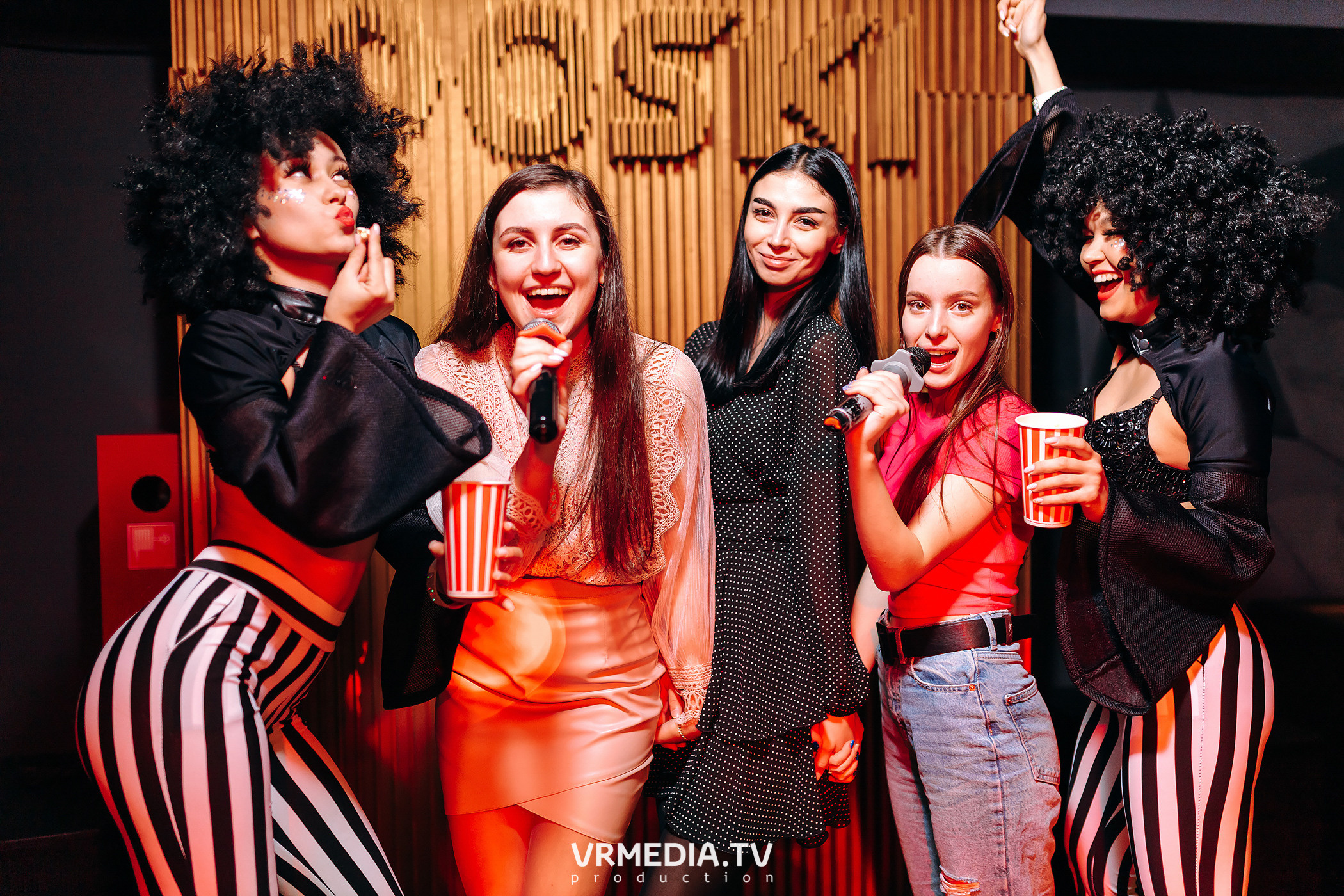 Выходные в баре «DOSKI»