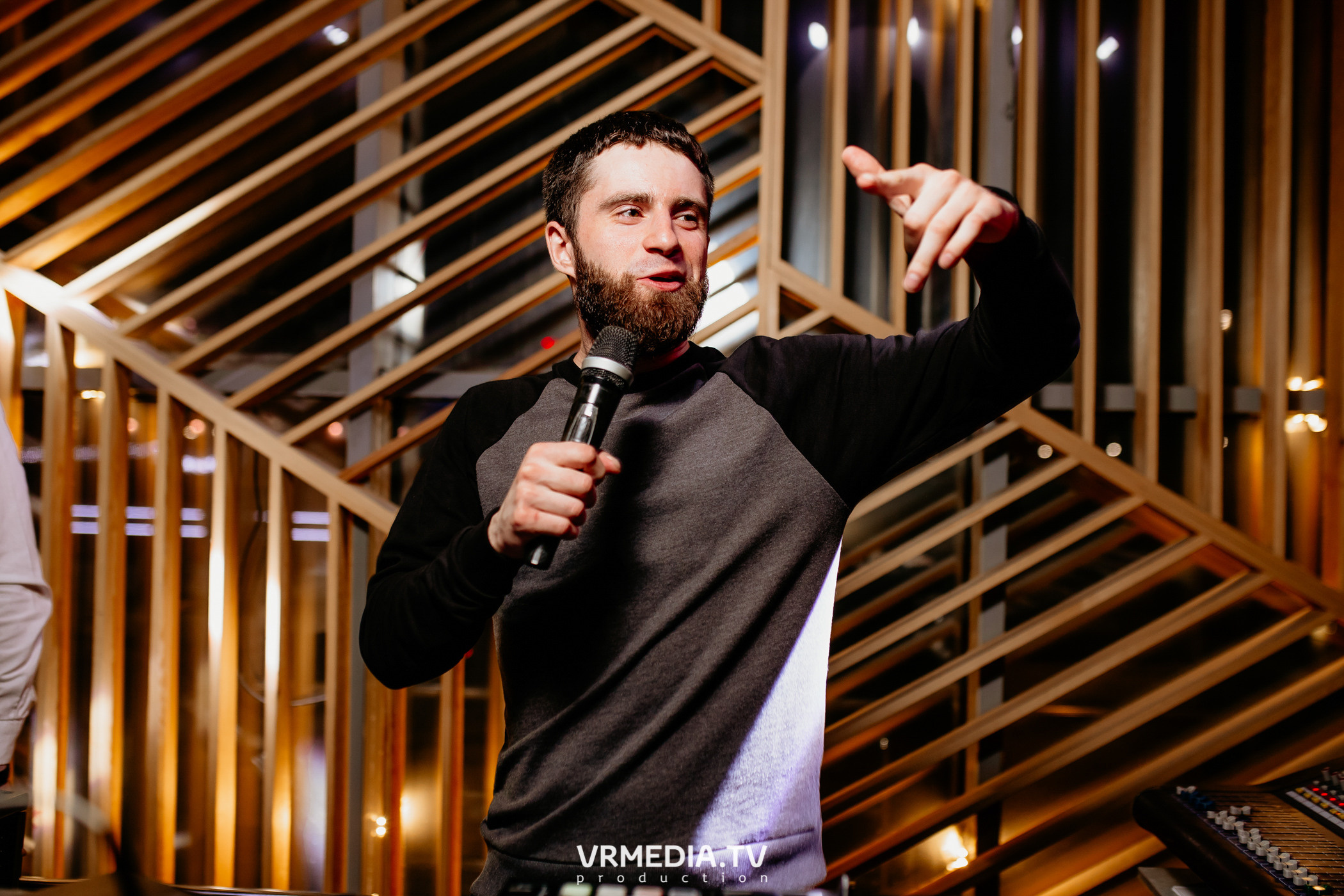 Выходные в баре «DOSKI»