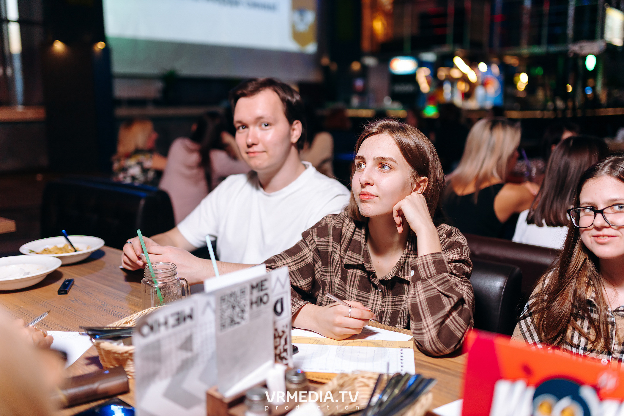 WOW QUIZ в баре «DOSKI»