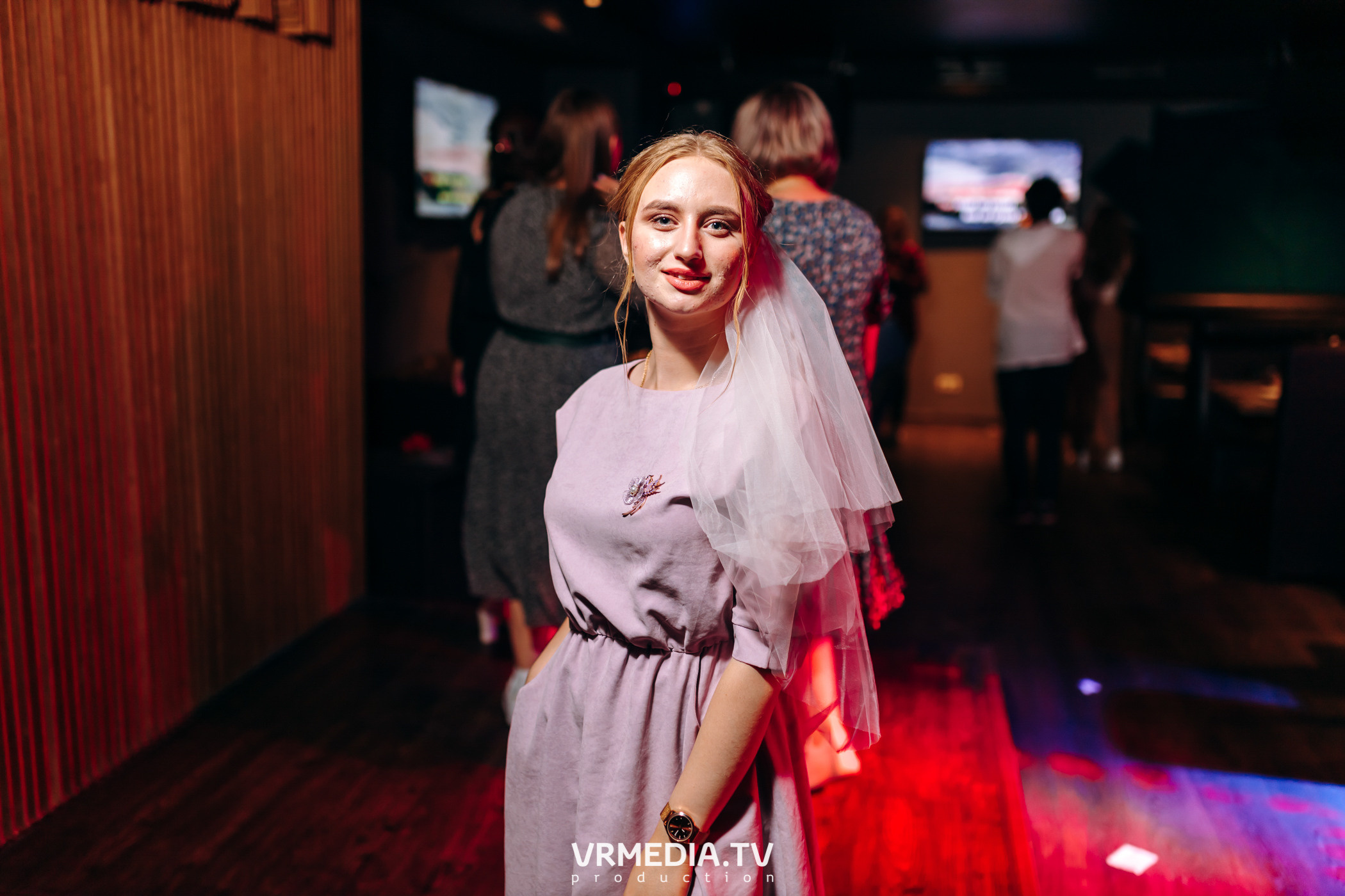 Выходные в баре «DOSKI»