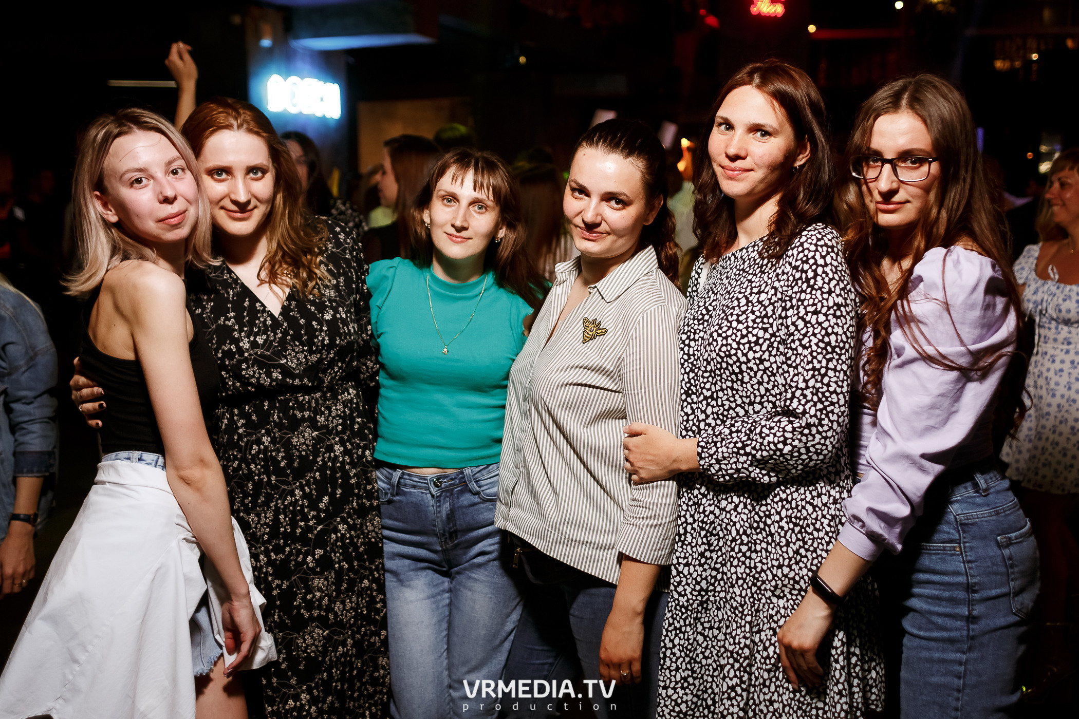 Выходные в баре «DOSKI»