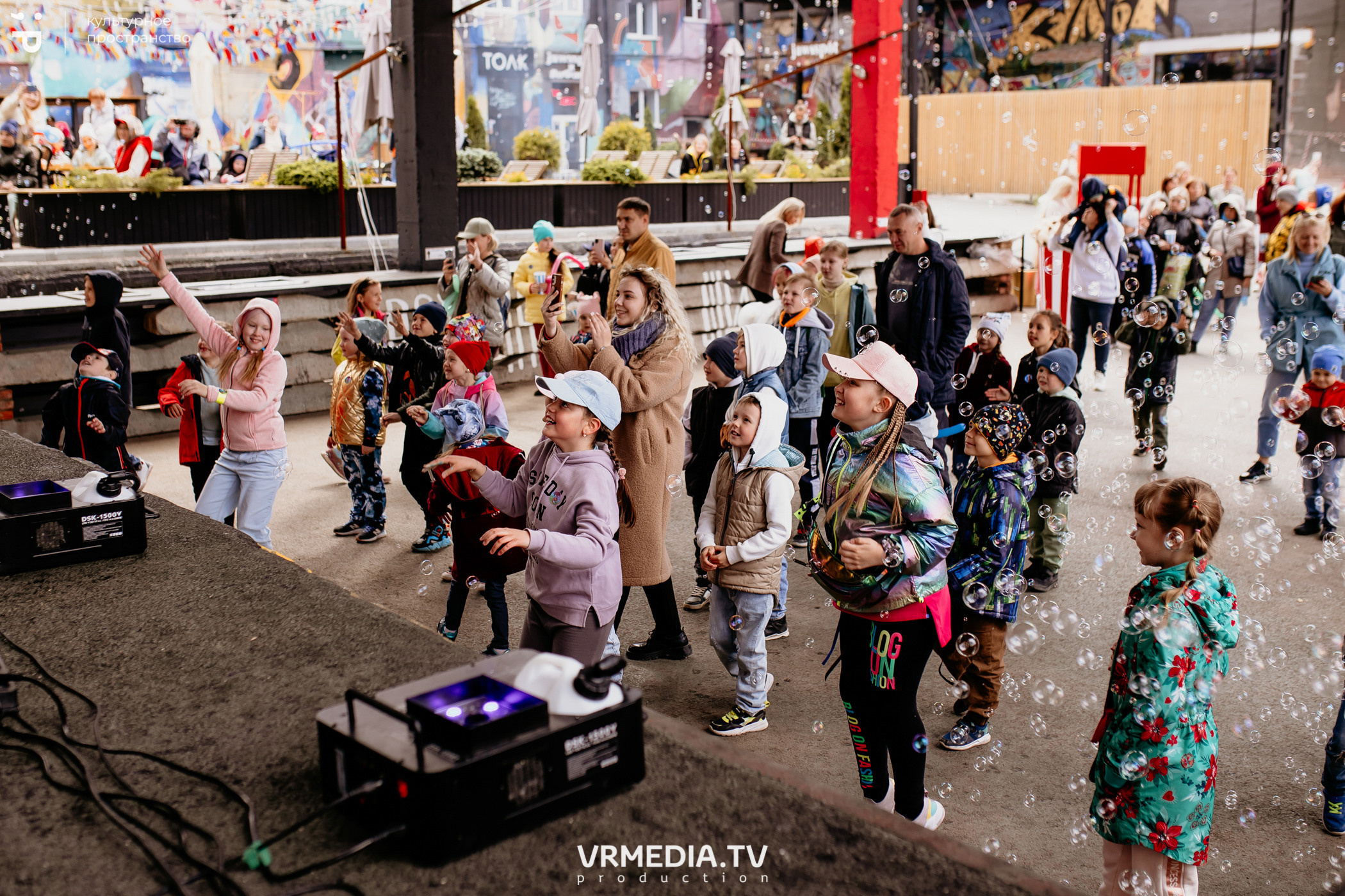 ВСТРЕЧАЙ ЛЕТО С DETISKAZKA42 в культурном пространстве «Редакция»