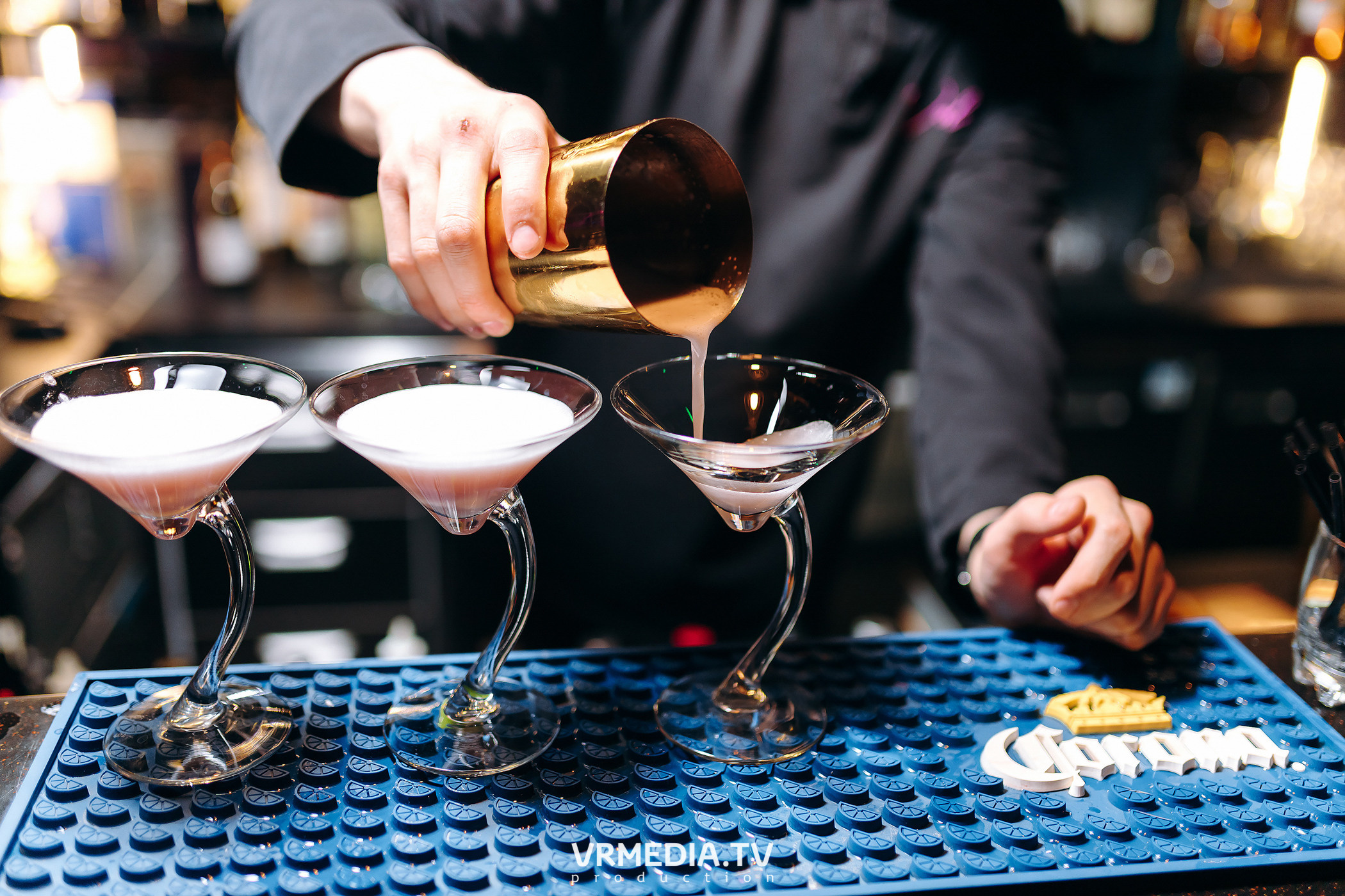 Колесо фортуны в караоке-баре «Volna»