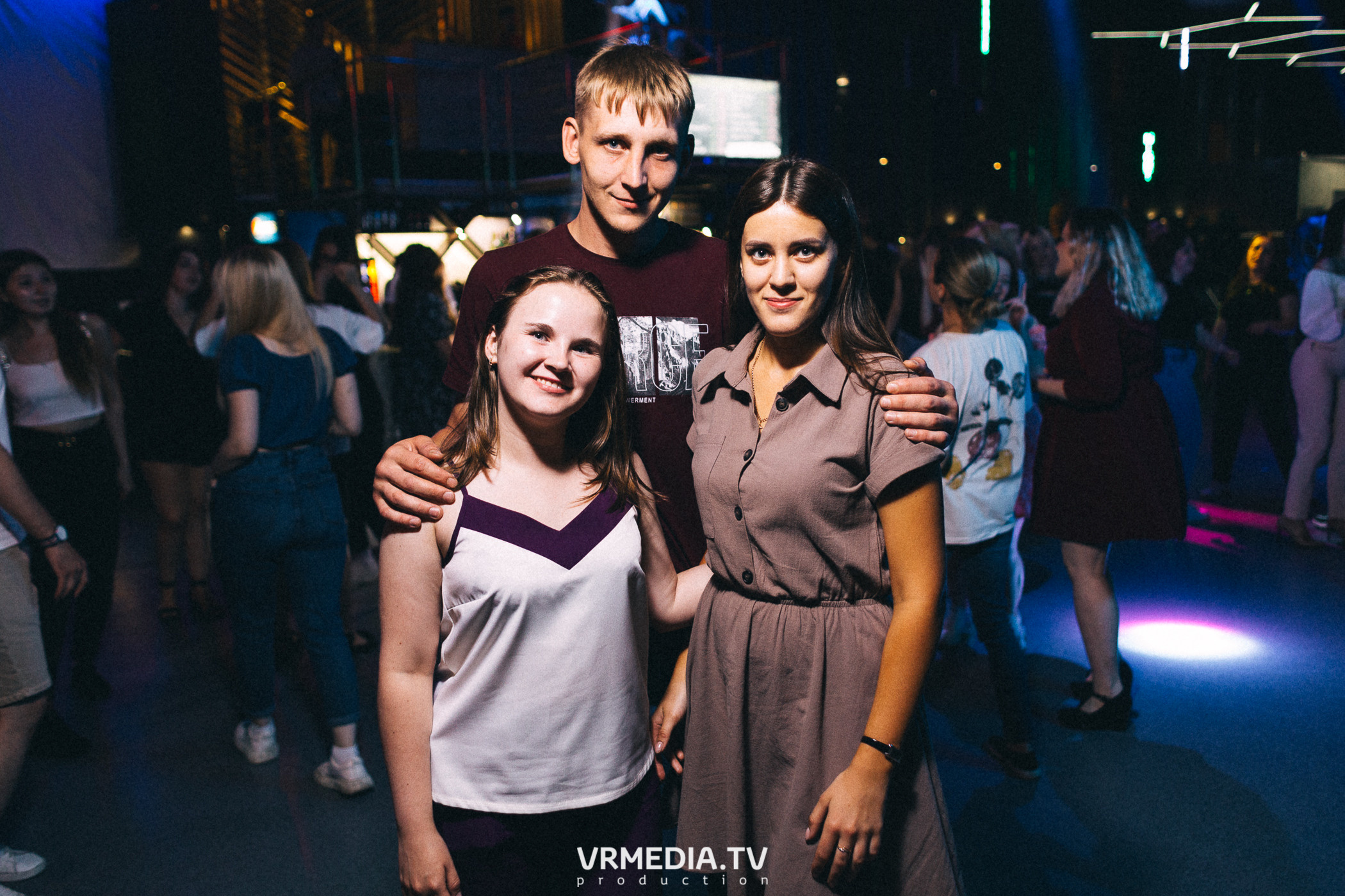 Bunny Hard в баре «DOSKI»