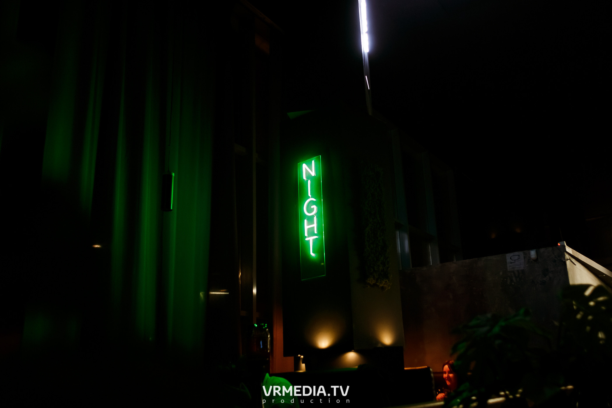 Выходные в баре «DOSKI»